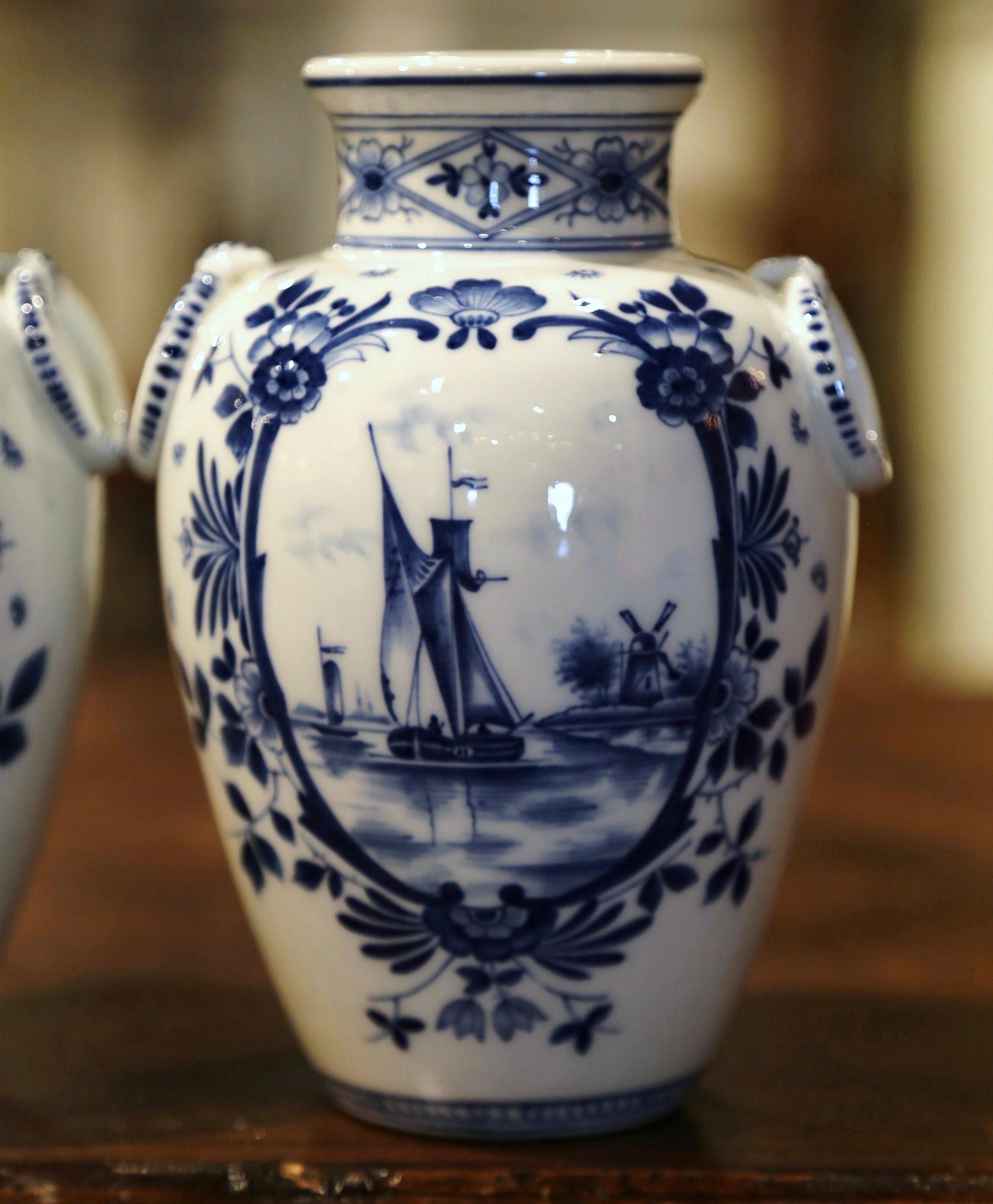 Pair of Mid-Century Dutch Blue and White Painted Faience Delft Vases In Excellent Condition In Dallas, TX