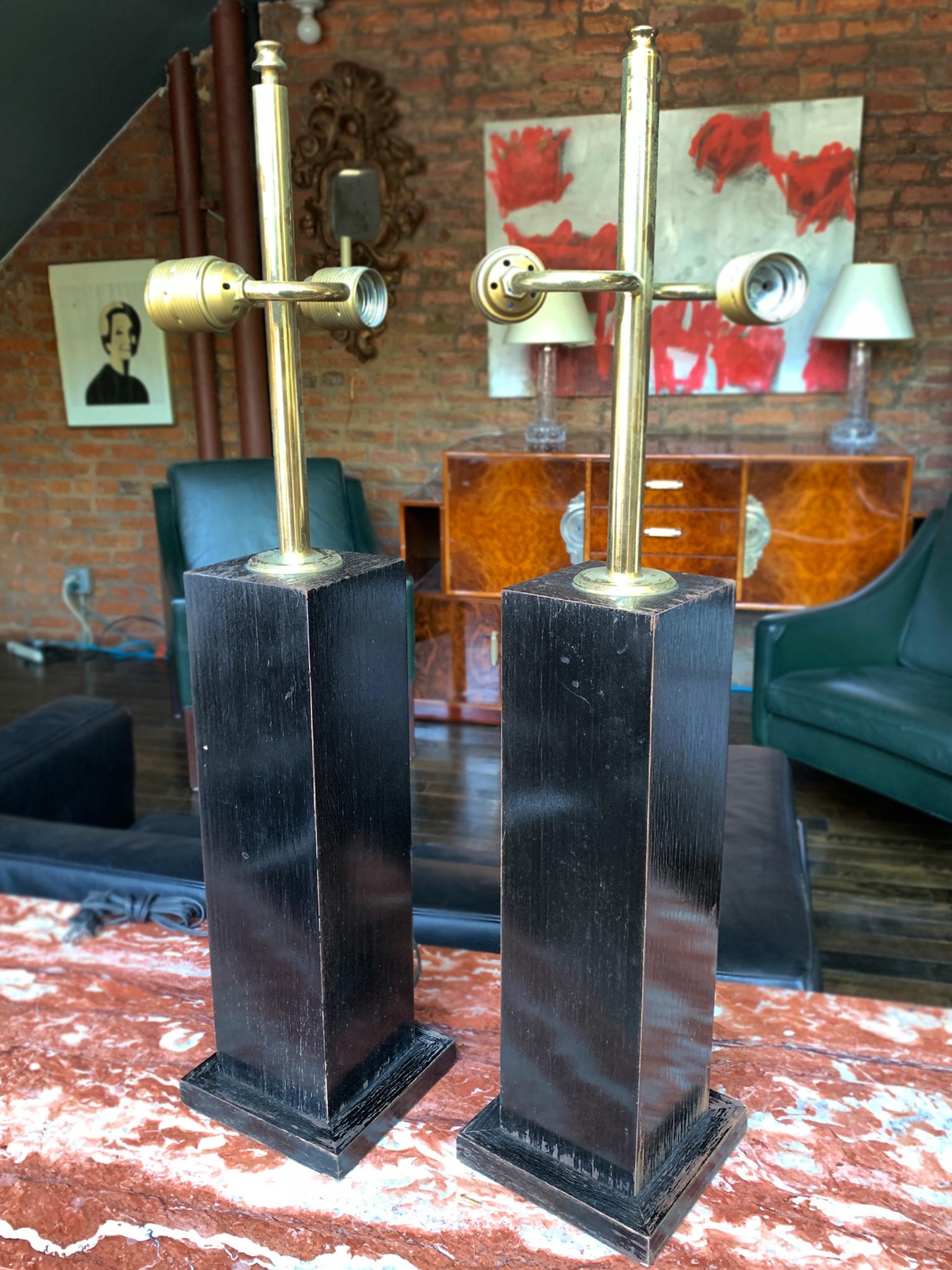 Pair of Mid-Century Ebonized Wood Table Lamps In Good Condition In New York, NY