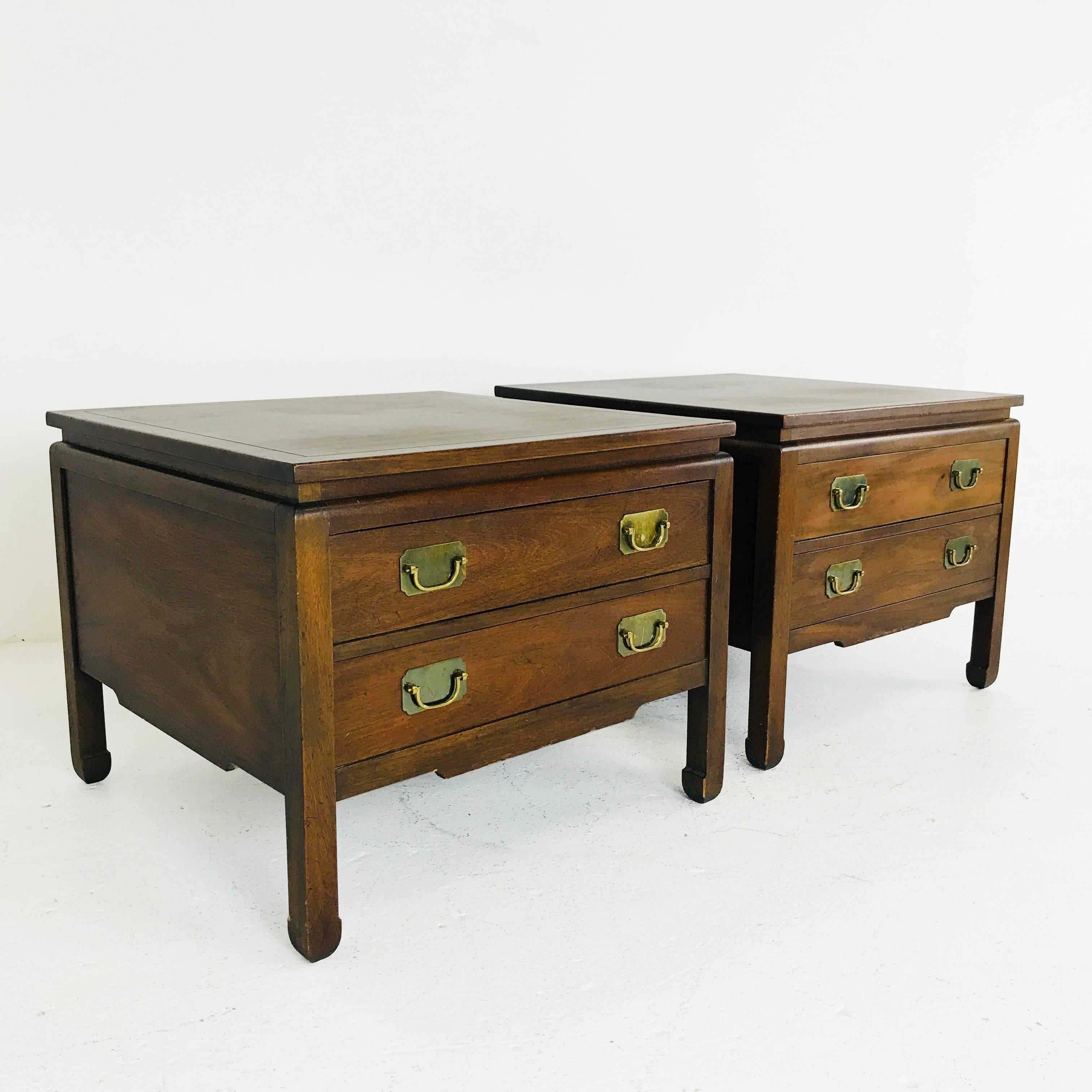 Pair of midcentury end tables by Kittenger. End tables need refinishing.

Dimensions: 28