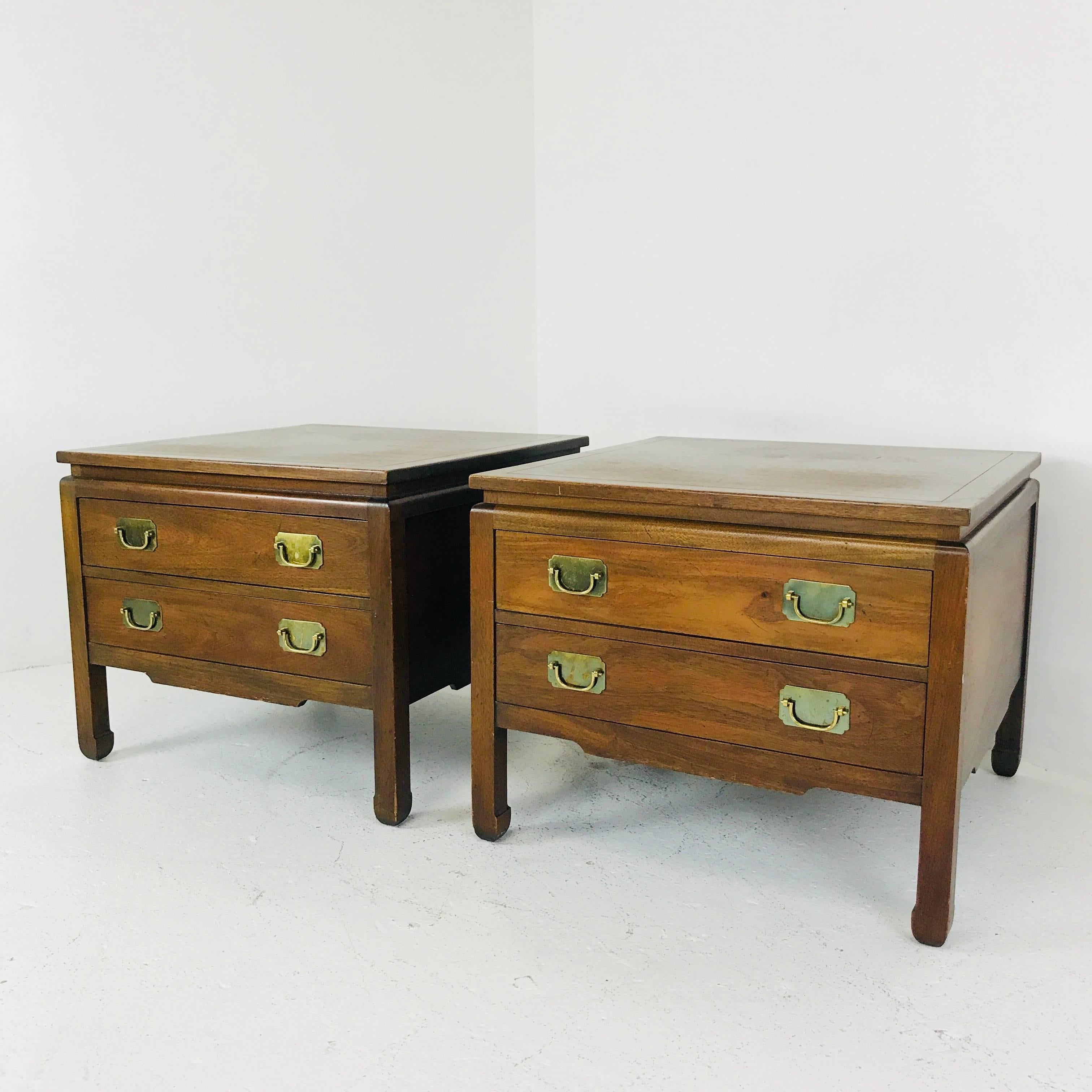 Mid-Century Modern Pair of Midcentury End Tables by Kittinger