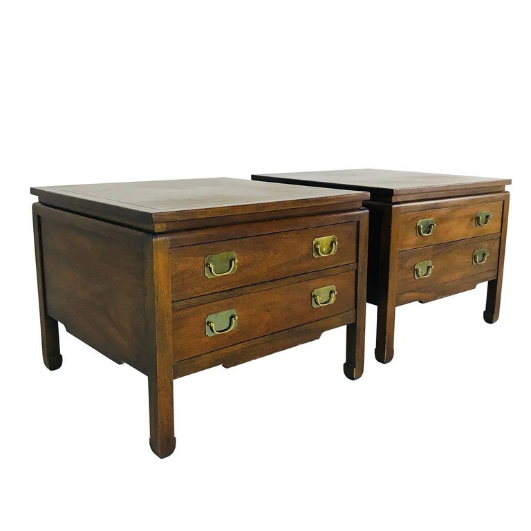 Pair of Midcentury End Tables by Kittinger at 1stdibs