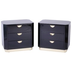 Coppia di tavolini o comodini del Mid Century di John Widdicomb