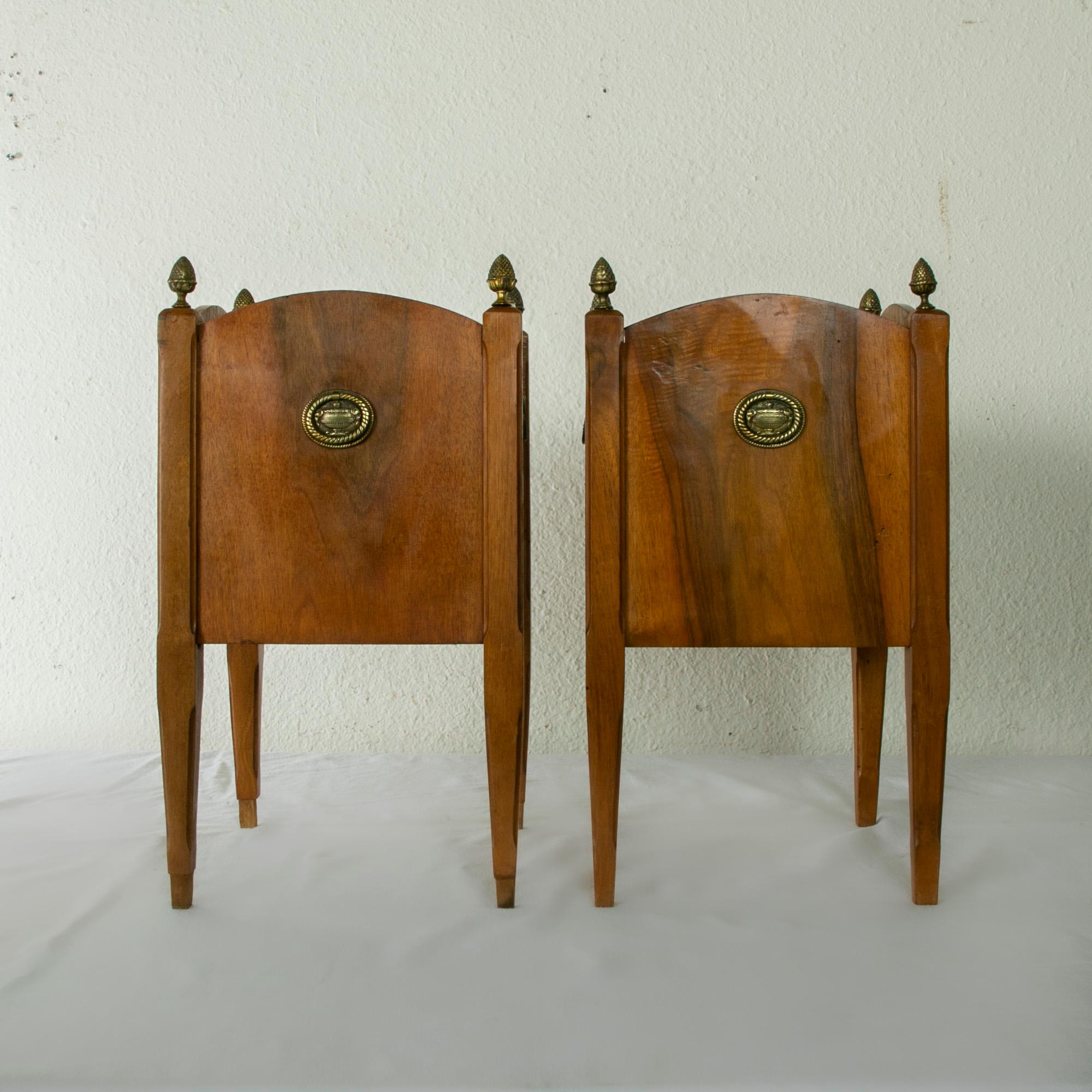 Brass Pair of Mid-Century English Louis XVI Style Walnut Cachepots or Planters For Sale