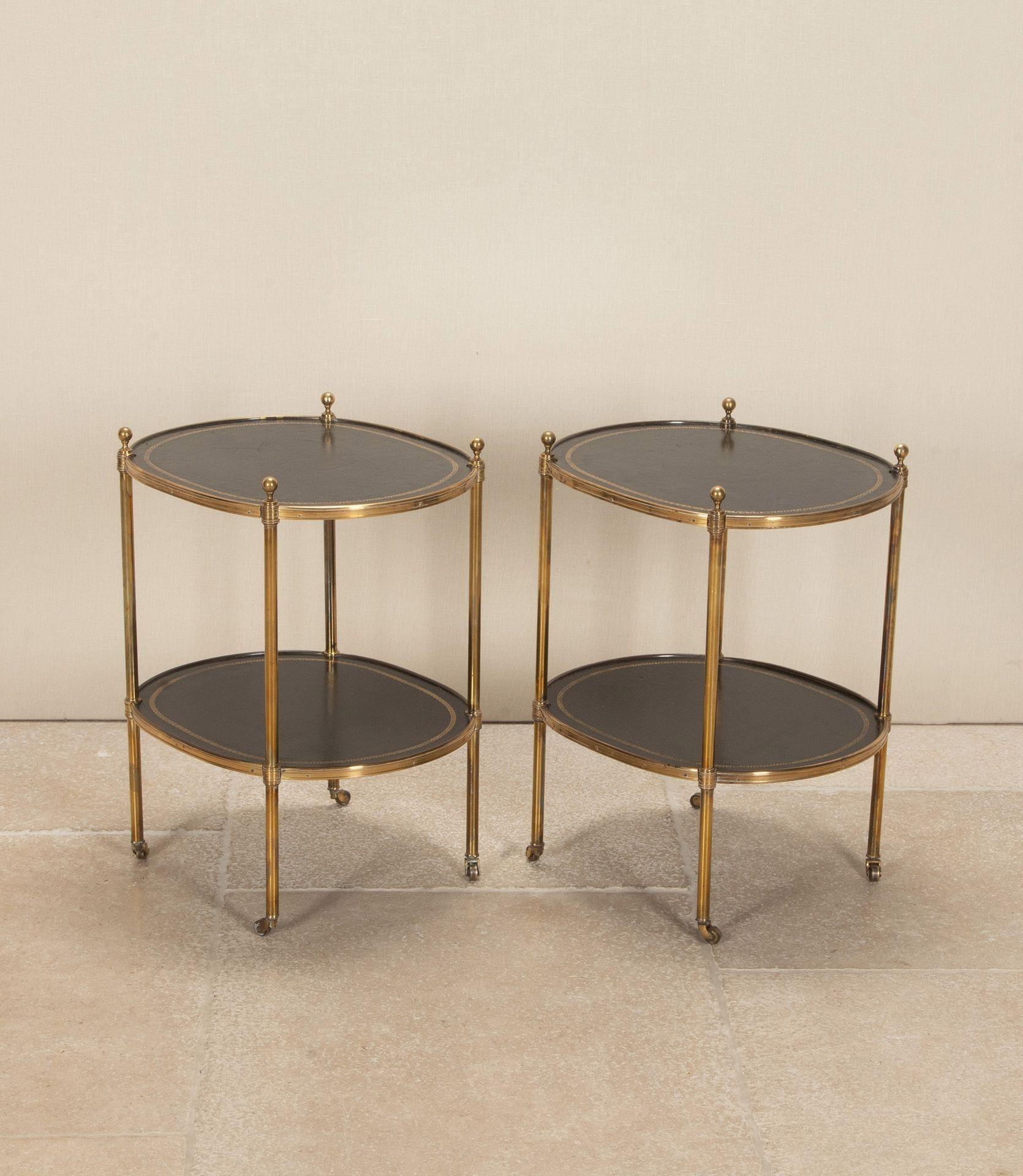 Pair of Mid-Century English Mallet Brass Two Tier Side Tables In Good Condition For Sale In Gloucestershire, GB