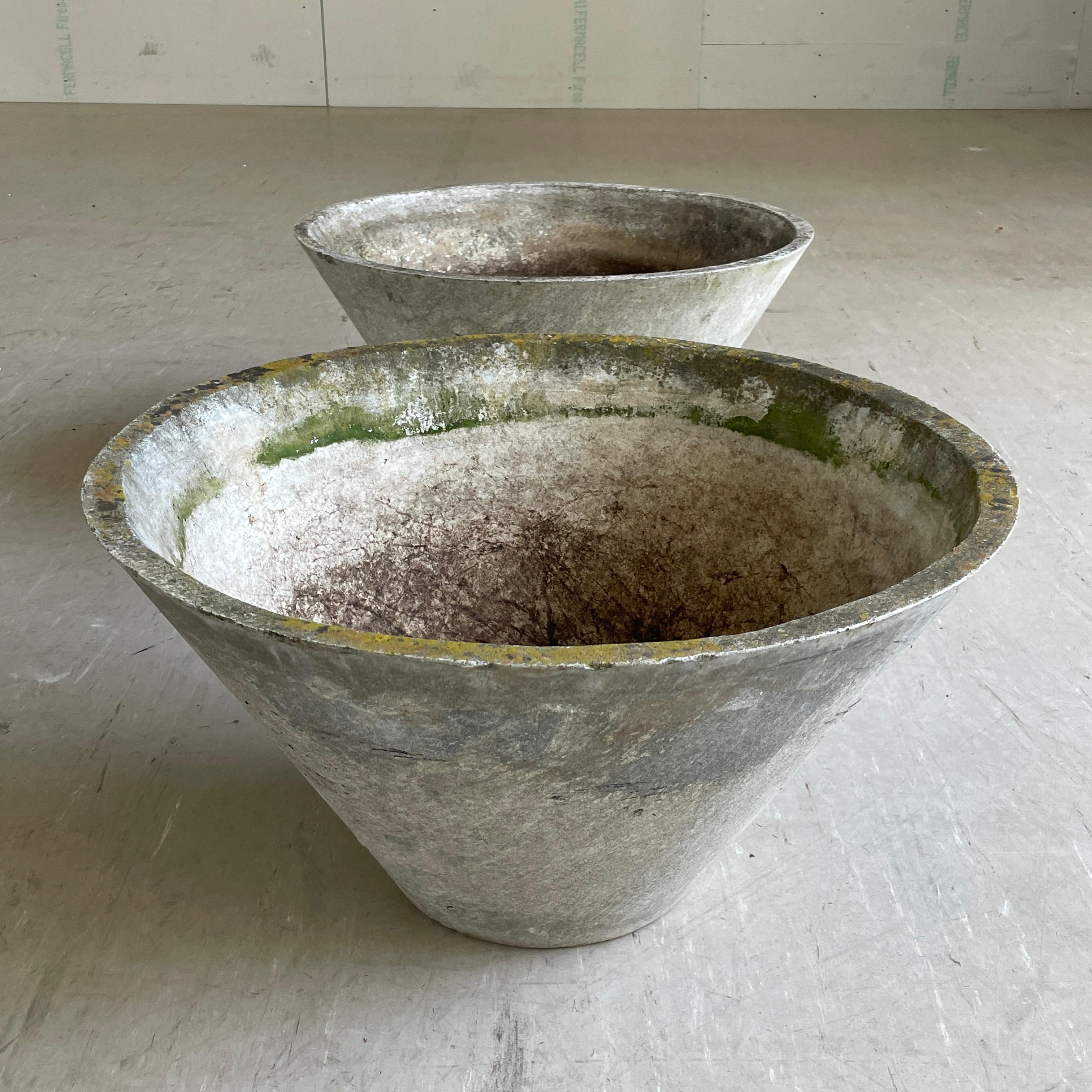 Pair of Mid Century Eternit Conical Planters by Willy Guhl For Sale 5