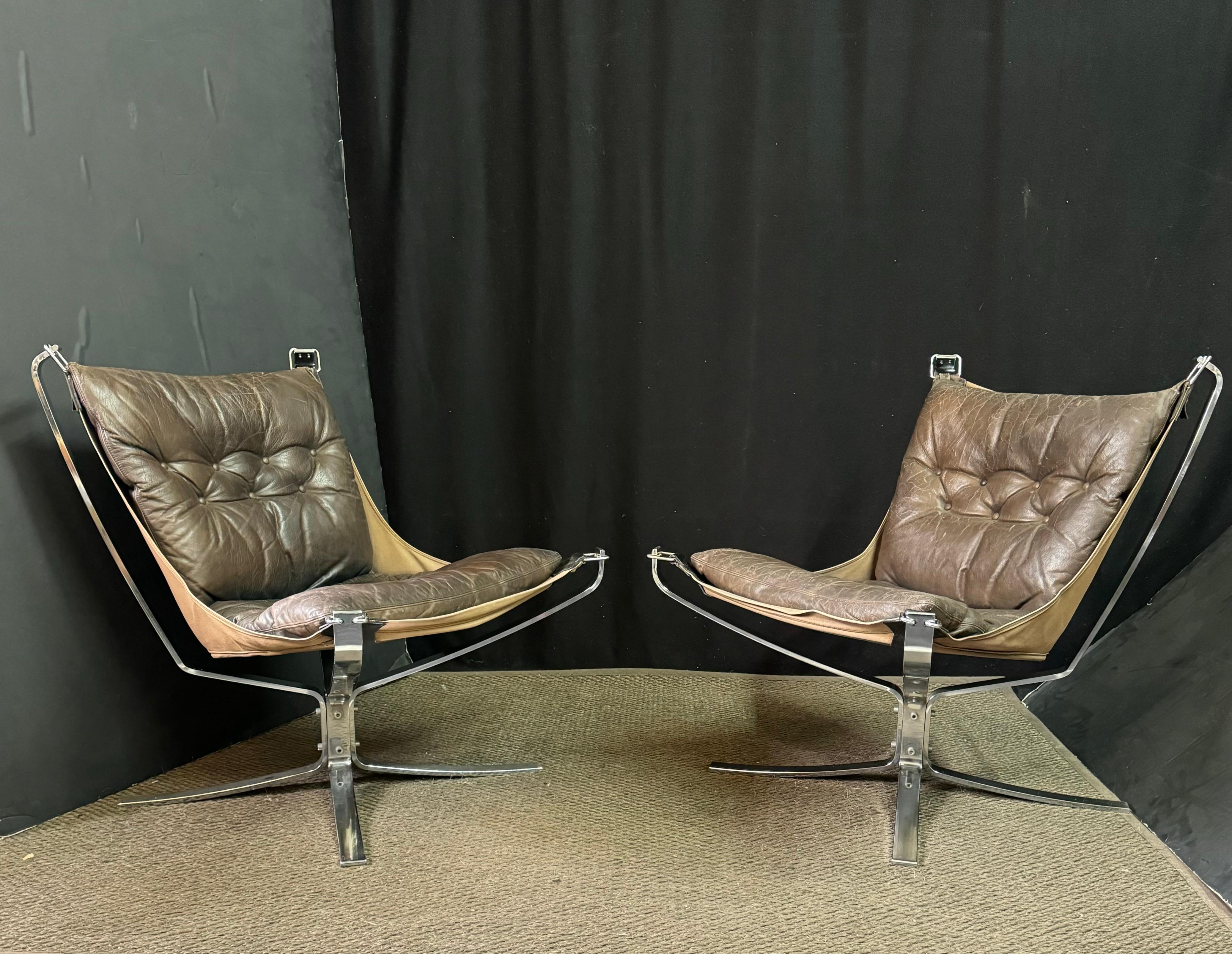 Mid-Century Modern Pair of Mid-Century Falcon Lounge Chairs by Sigurd Ressell for Vatne Mobler 