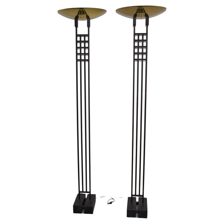Pair of Mid Century Modern Floor Lamps For Sale at 1stDibs