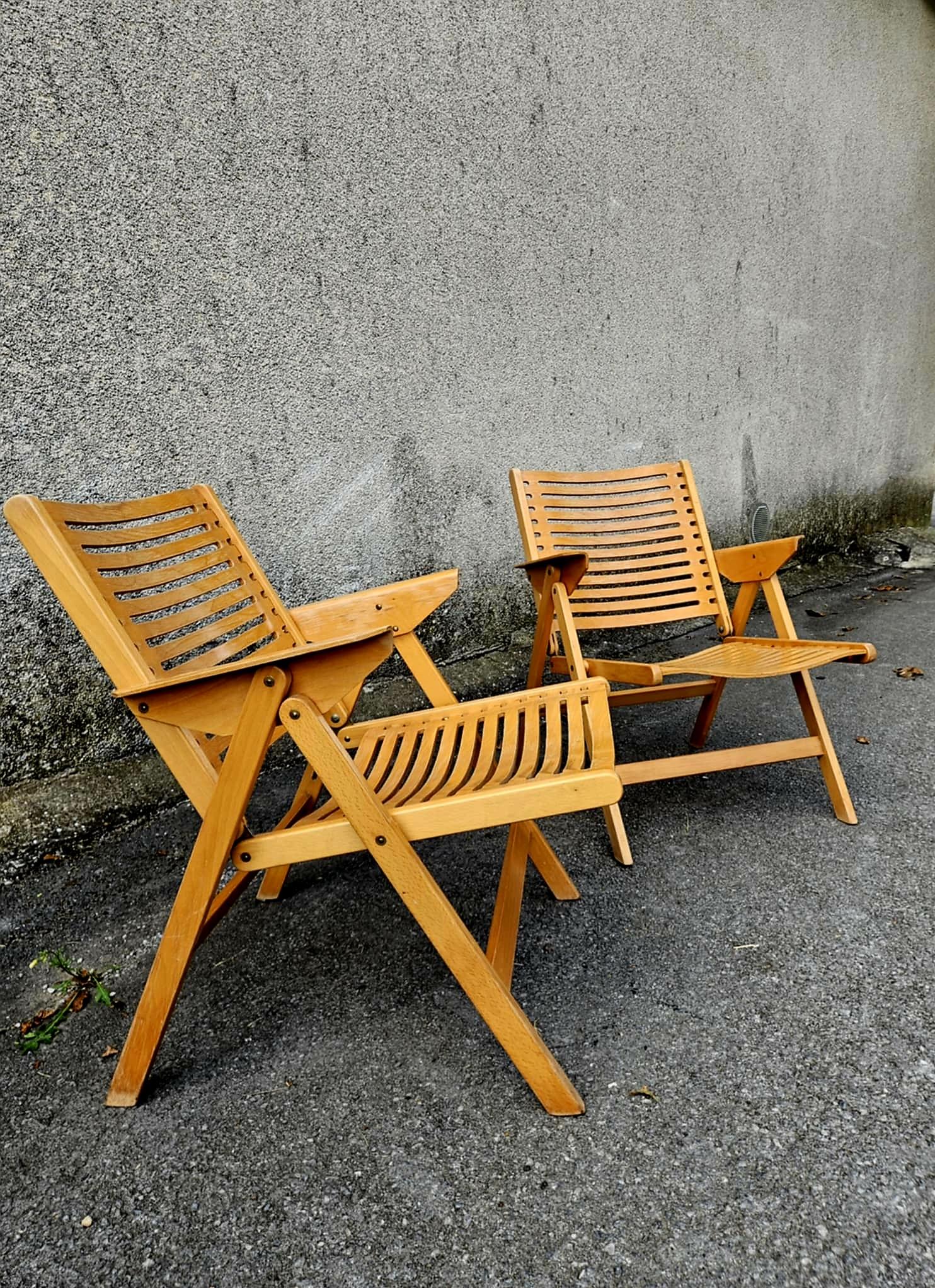 Ein Paar klappbare Loungesessel aus der Mitte des Jahrhunderts, Rex Designed by Niko Kralj, 60er Jahre im Zustand „Gut“ im Angebot in Lucija, SI
