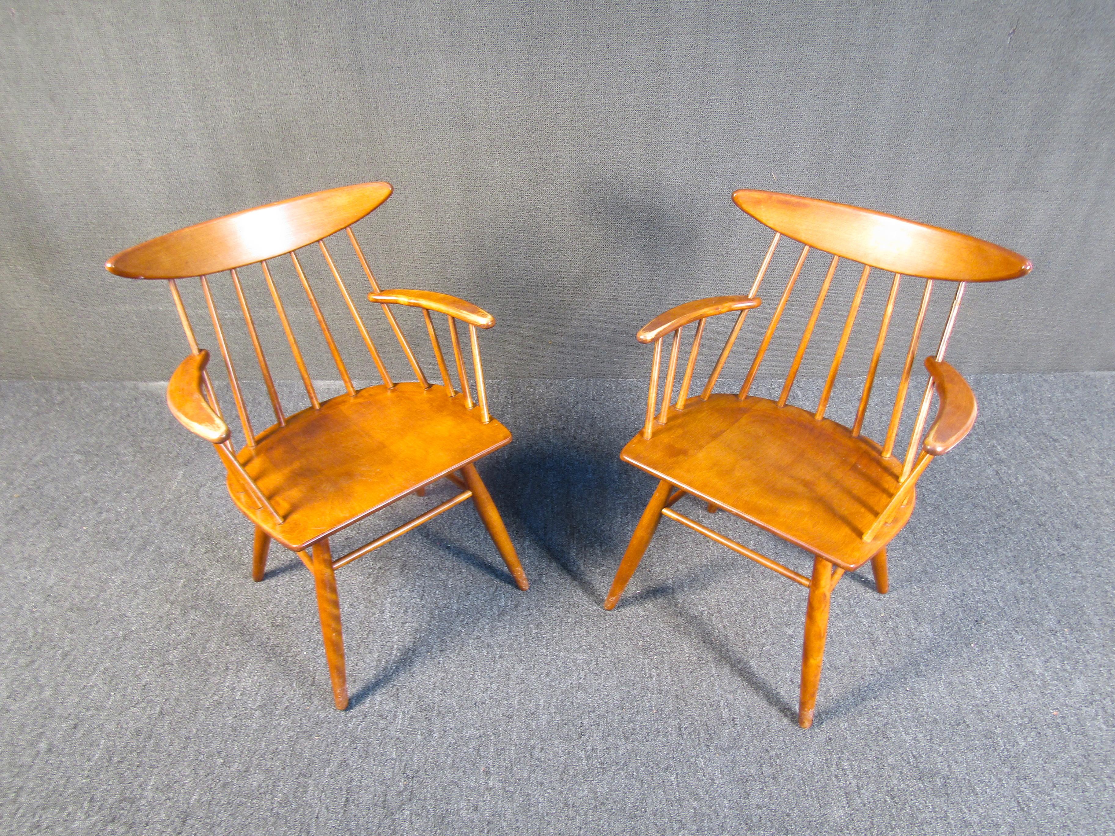 Mid-Century Modern Pair of Midcentury Armchairs by Conant Ball