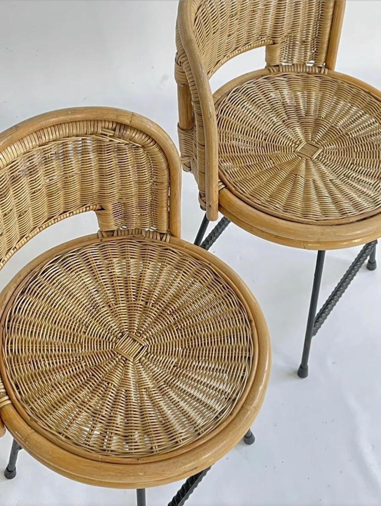 Pareja de sillas de bambú, ratán y hierro estilo Franco Albini de mediados de siglo Bohemio en venta