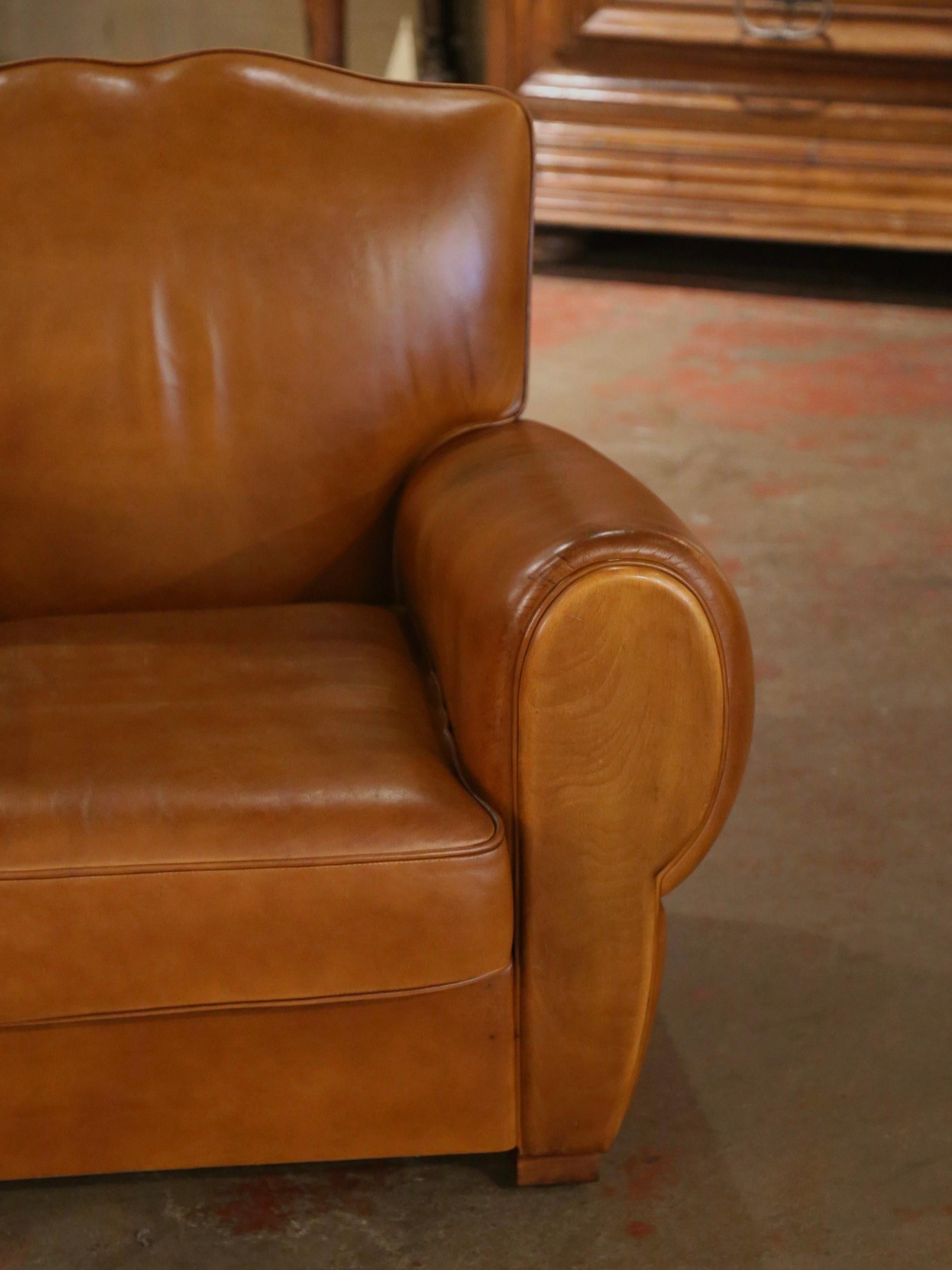 Pair of Mid-Century French Art Deco Tan Leather Club Armchairs 