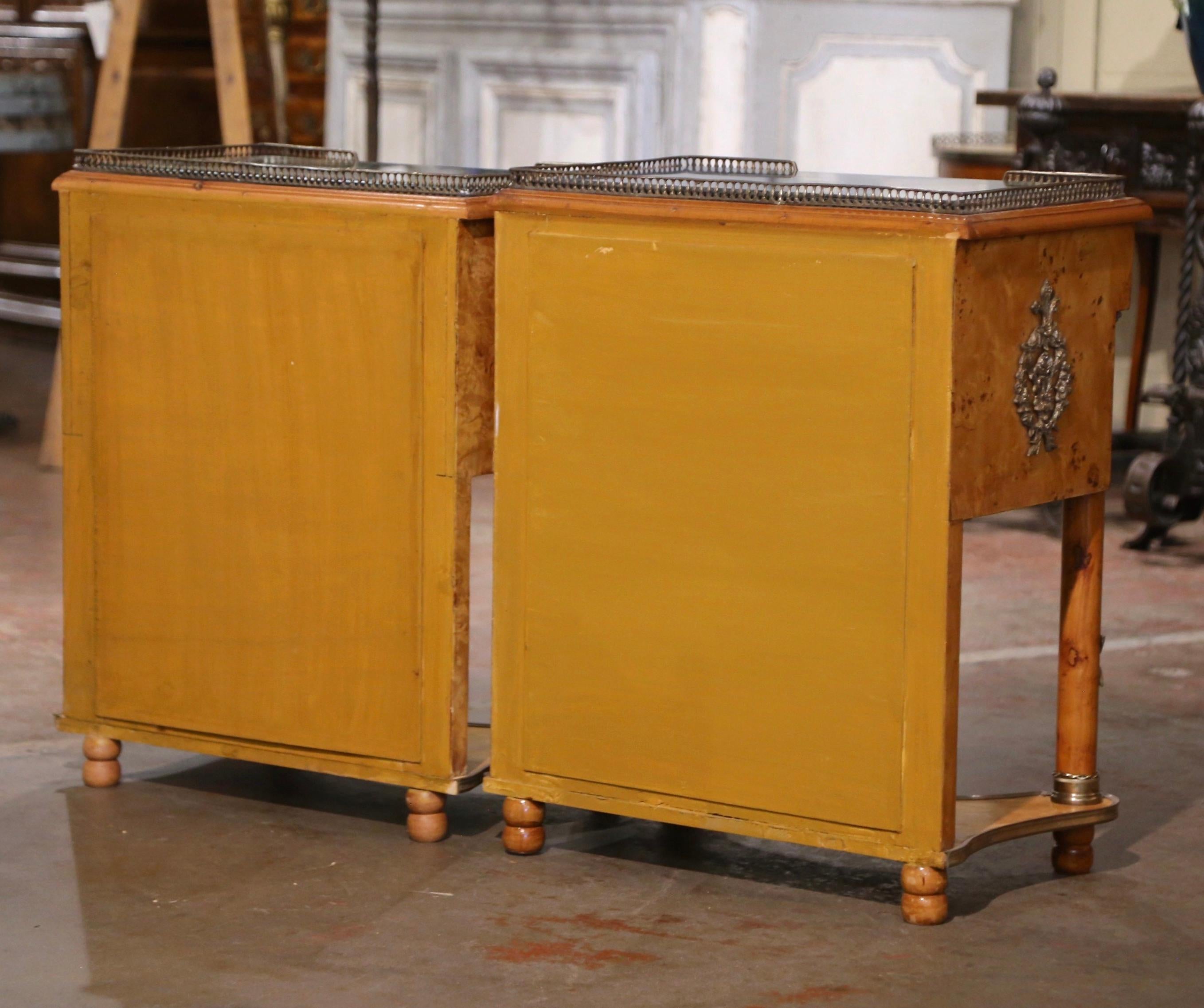 Pair of Mid-Century French Charles X Marble Top and Elm Three-Drawer Nightstands 8