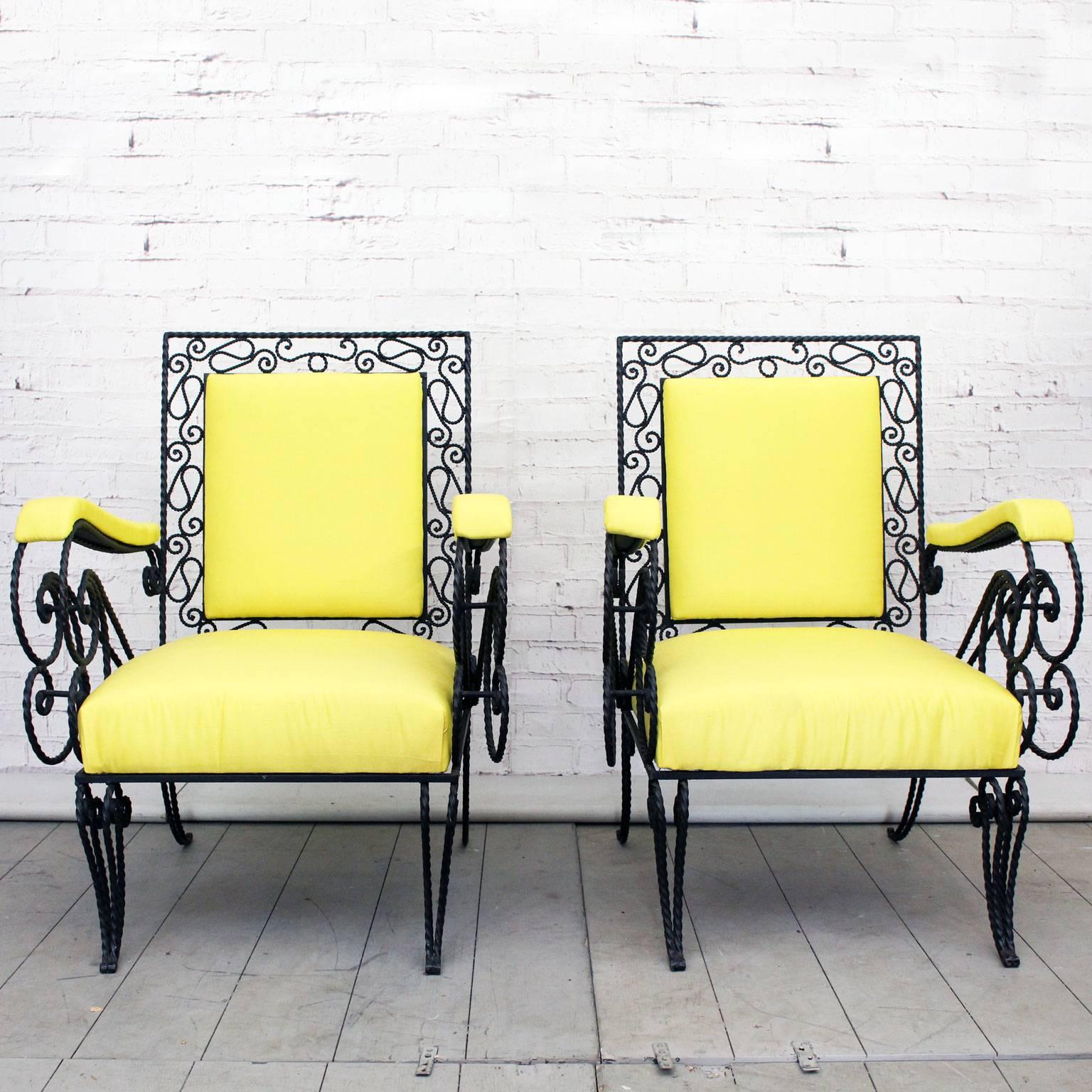 Pair of Mid Century French Decorative Black Wrought Iron 1950s Armchairs In Excellent Condition For Sale In Kent, GB