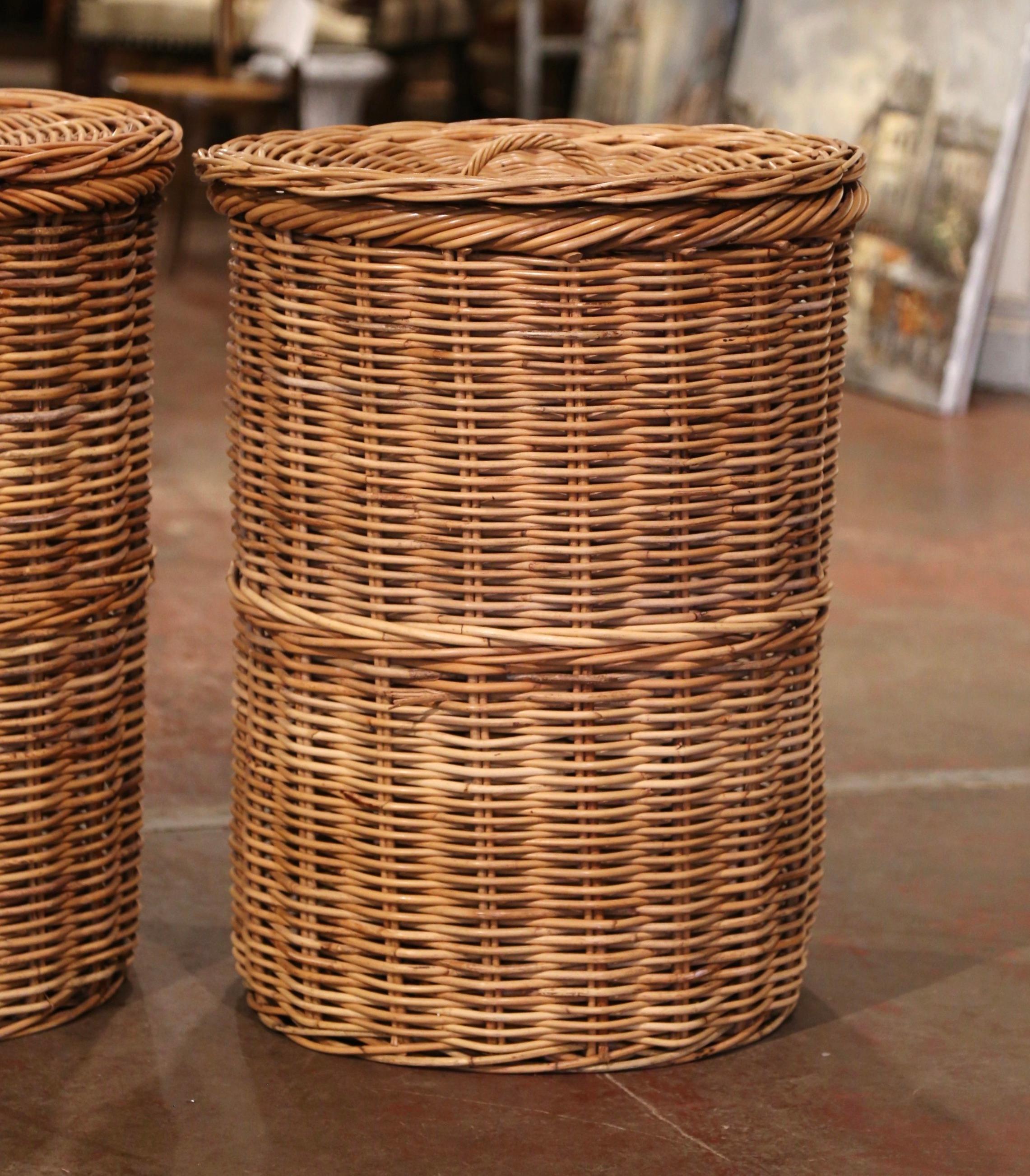 Country Pair of Mid-Century French Handwoven Wicker Baskets with Lids