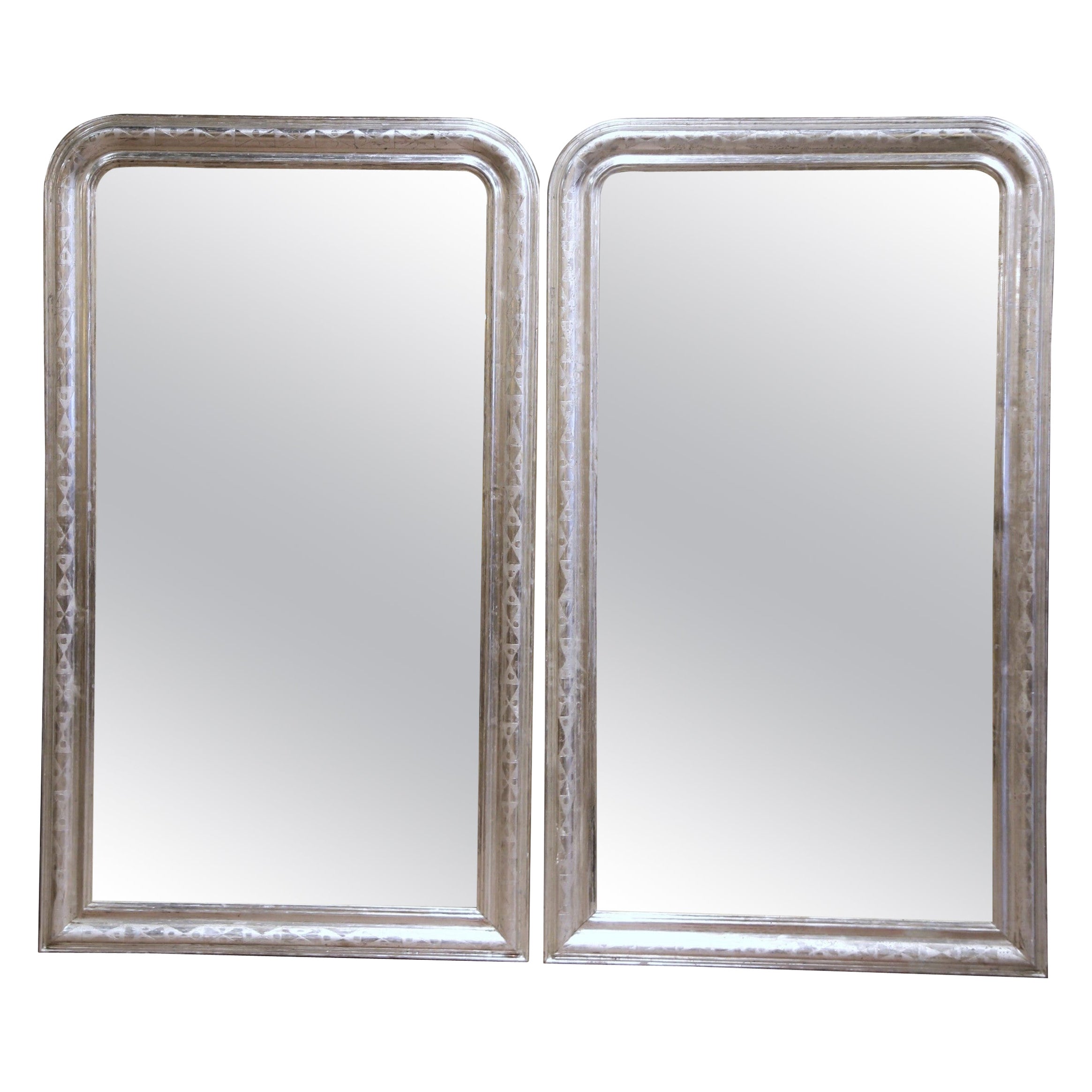 Paire de miroirs muraux Louis Philippe français du milieu du siècle dernier