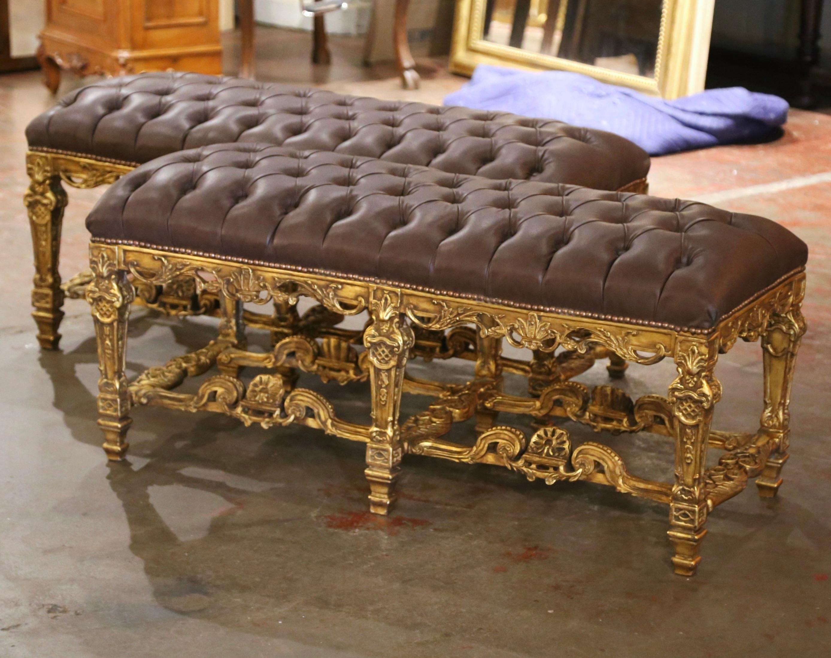Pair of Mid-Century French Louis XIV Carved Giltwood Benches with Leather Seats In Excellent Condition For Sale In Dallas, TX