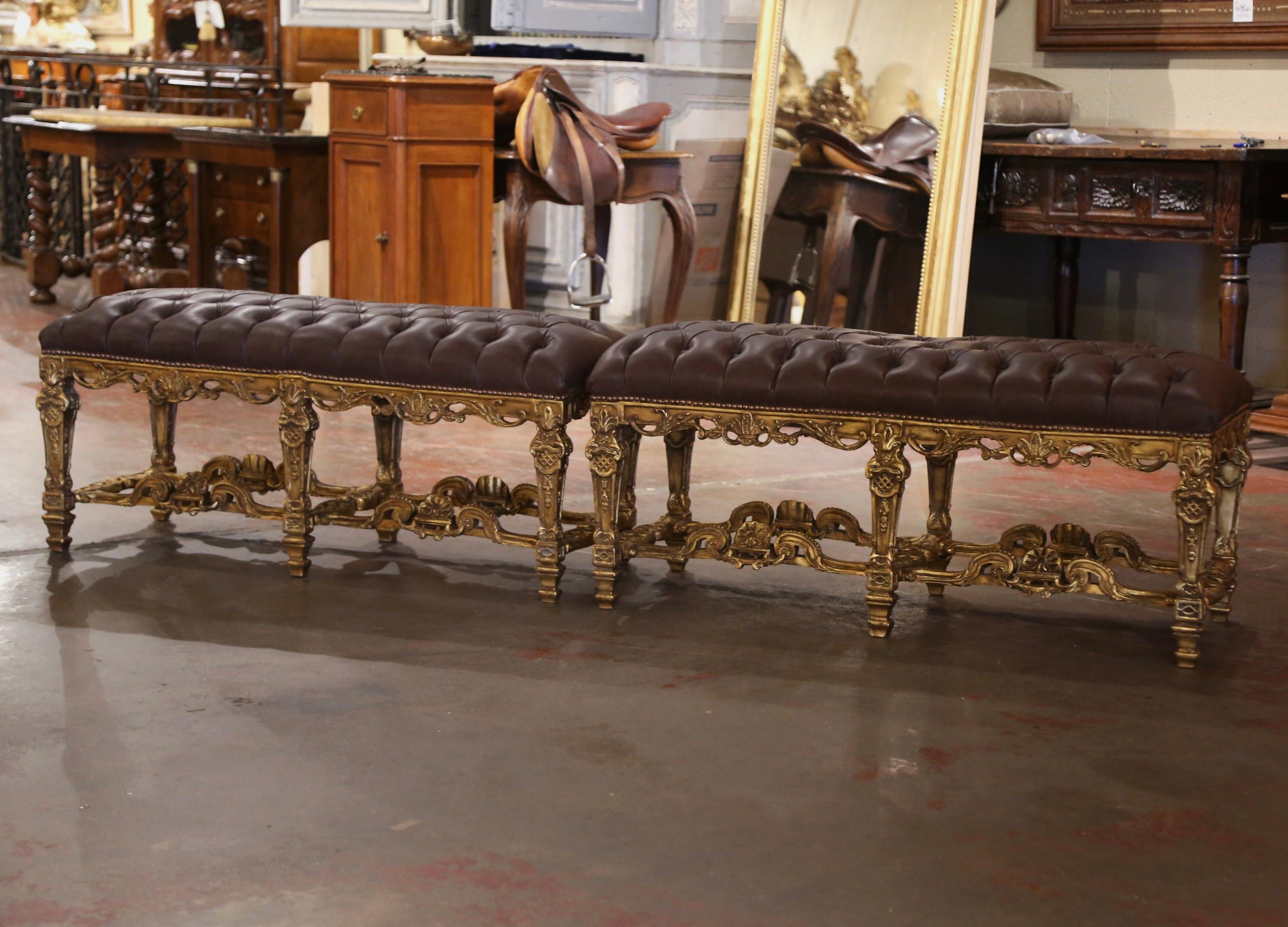 Pair of Mid-Century French Louis XIV Carved Giltwood Benches with Leather Seats For Sale 1
