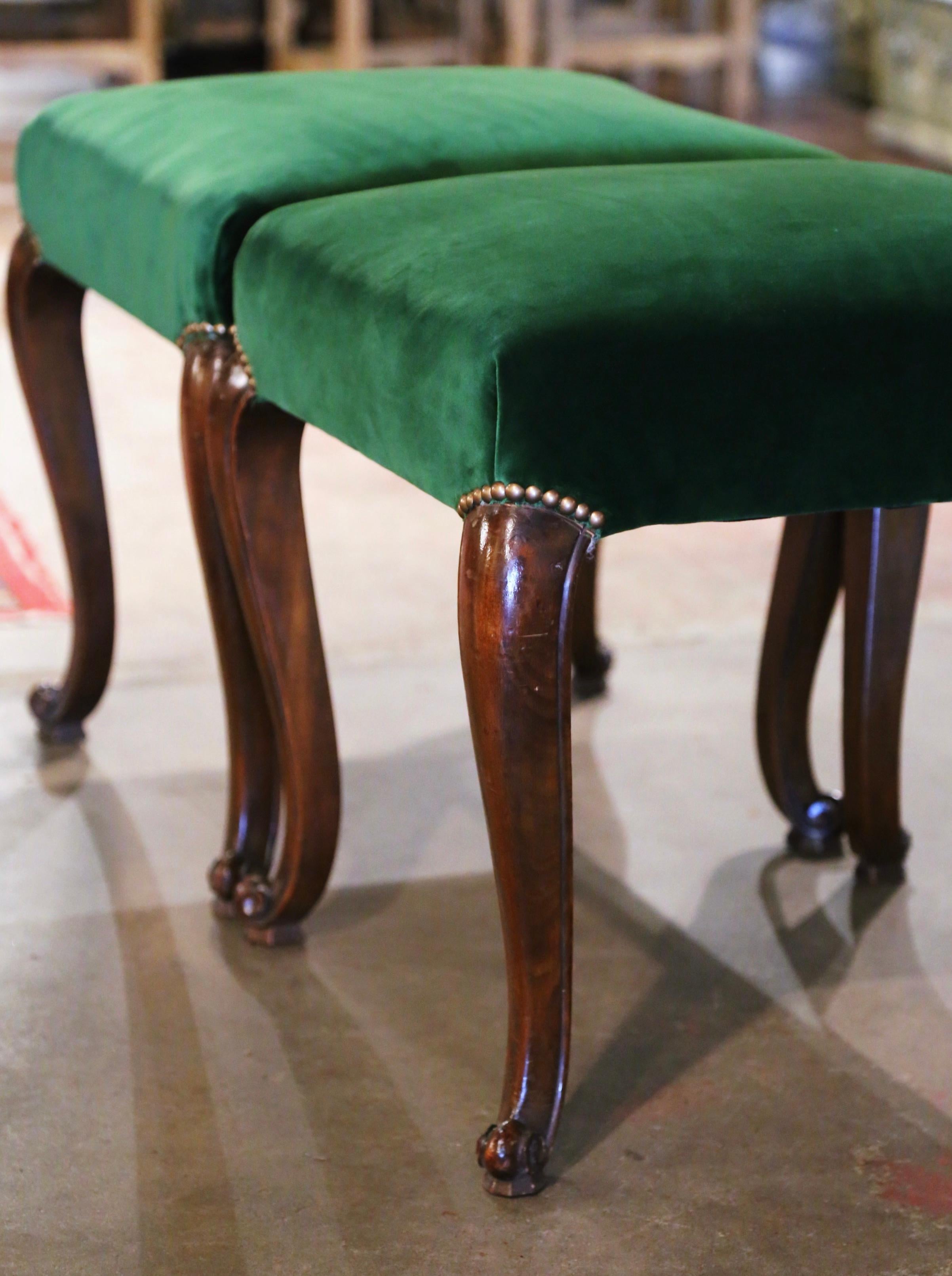 Pair of Mid-Century French Louis XV Carved Walnut and Green Velvet Stools For Sale 2