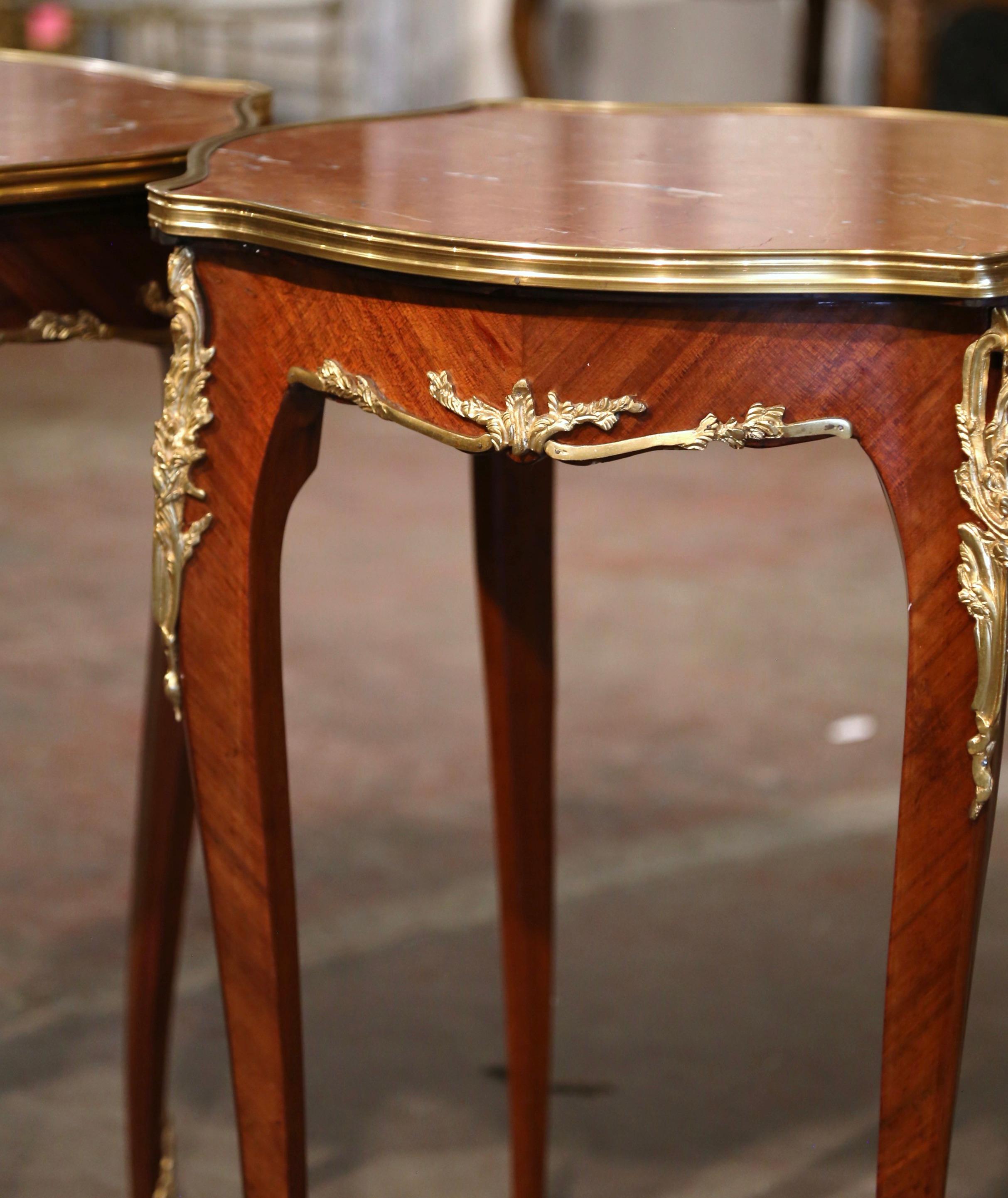 Pair of Mid-Century French Louis XV Red Marble Top Ormolu Mounted Side Tables In Excellent Condition For Sale In Dallas, TX