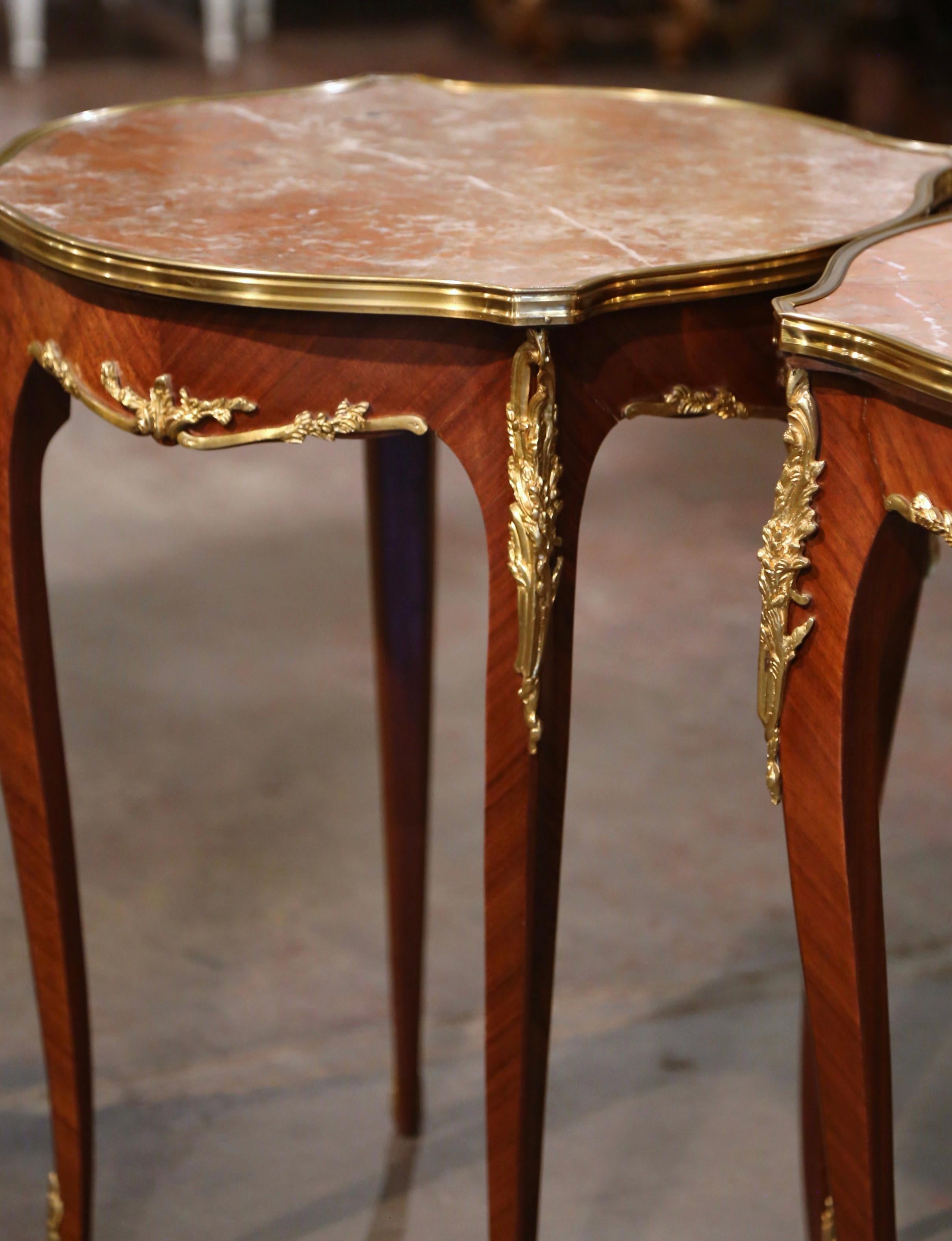 Pair of Mid-Century French Louis XV Red Marble Top Ormolu Mounted Side Tables In Excellent Condition In Dallas, TX