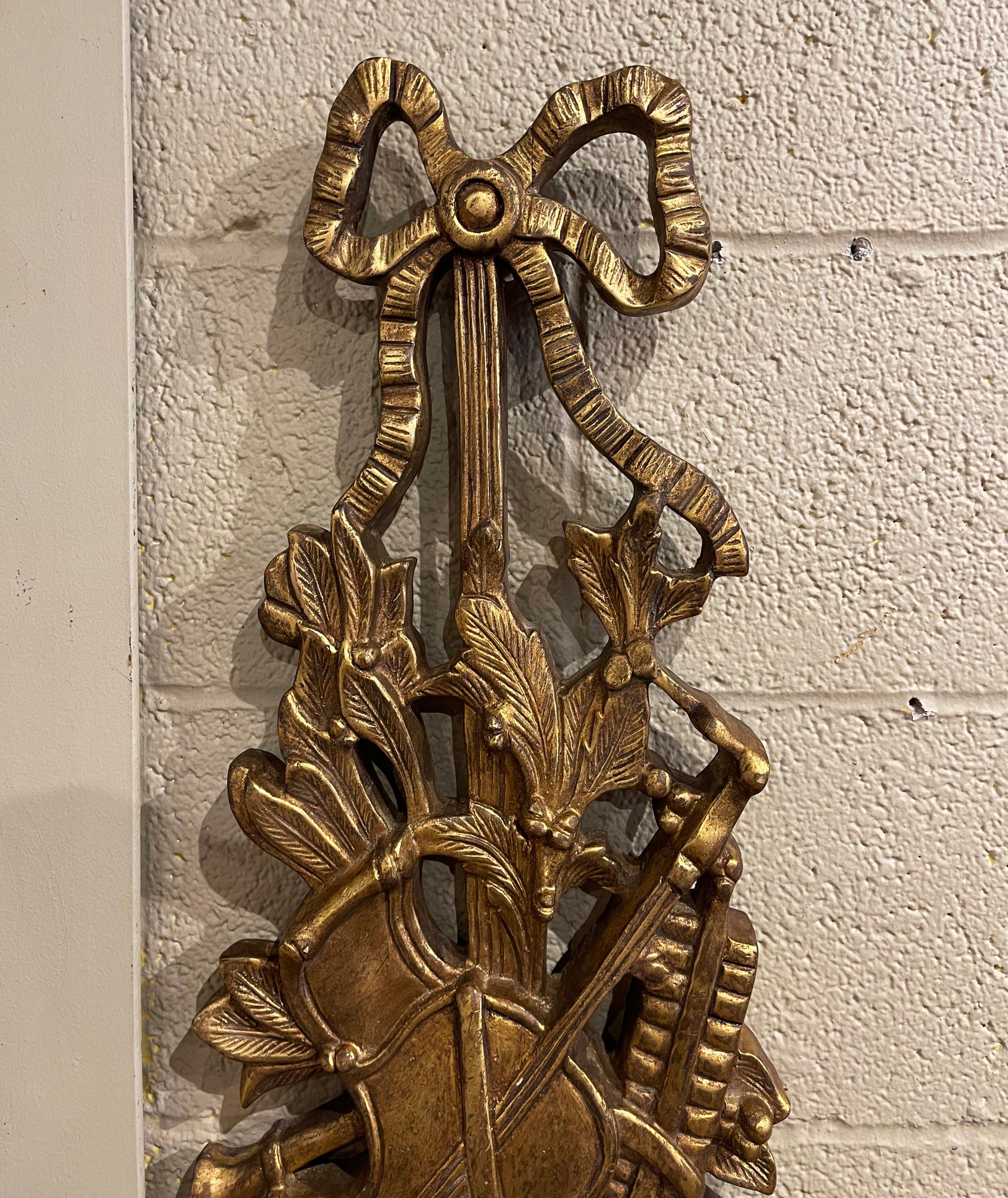Pair of Mid-Century French Louis XVI Carved Gilt Music Instruments Wall Trophies For Sale 1