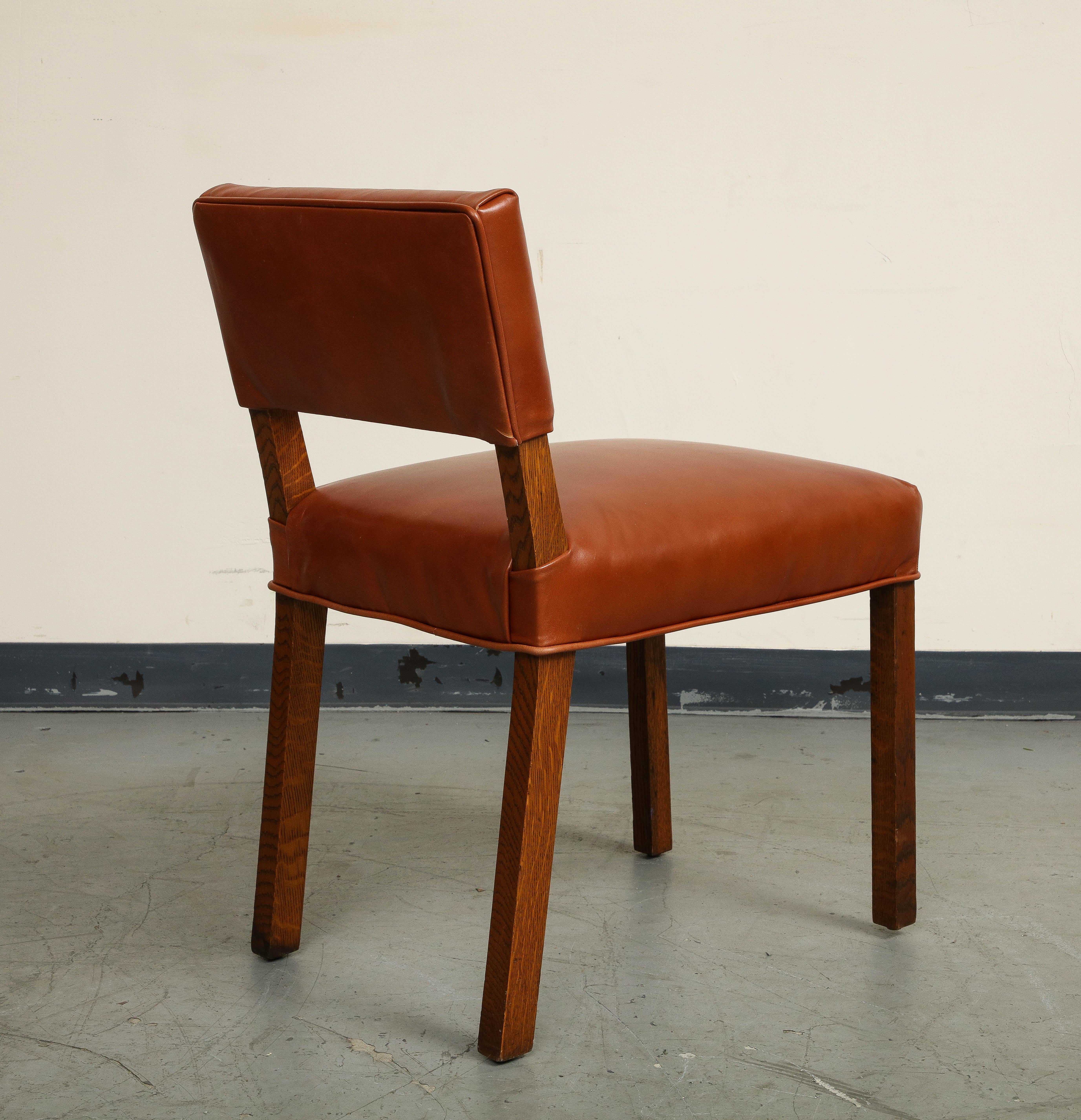 20th Century Pair of Mid-Century French Oak and Brown Leather Side Chairs For Sale