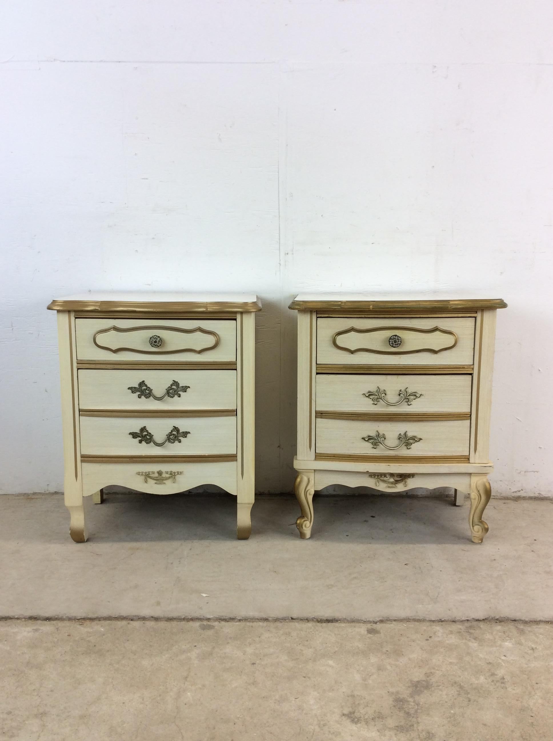 Pair of Mid Century French Provincial Nightstands with 2 Drawers For Sale 3
