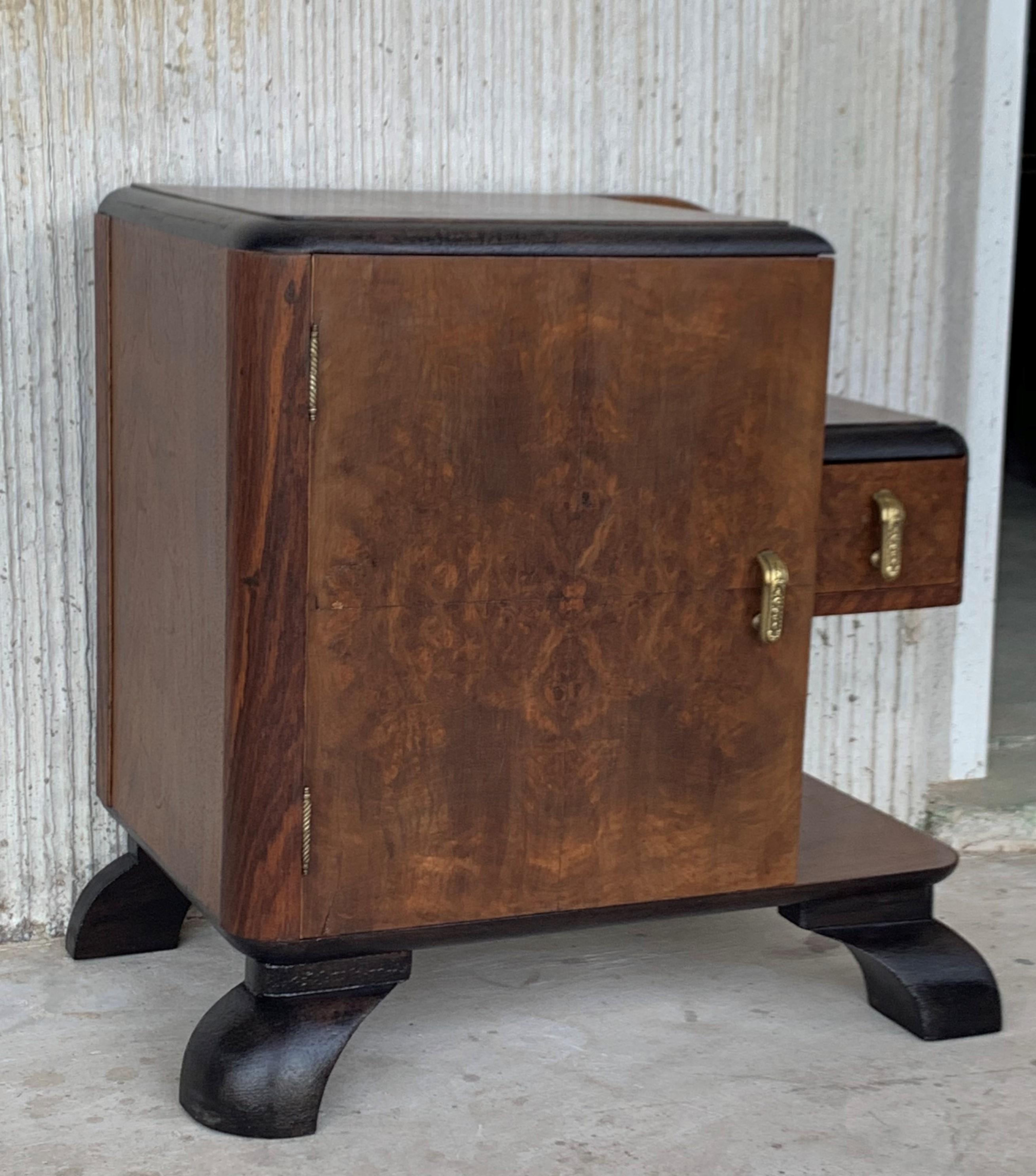 Mid-Century Modern Pair of Midcentury Front Nightstands with Original Hardware and Ebonized Base