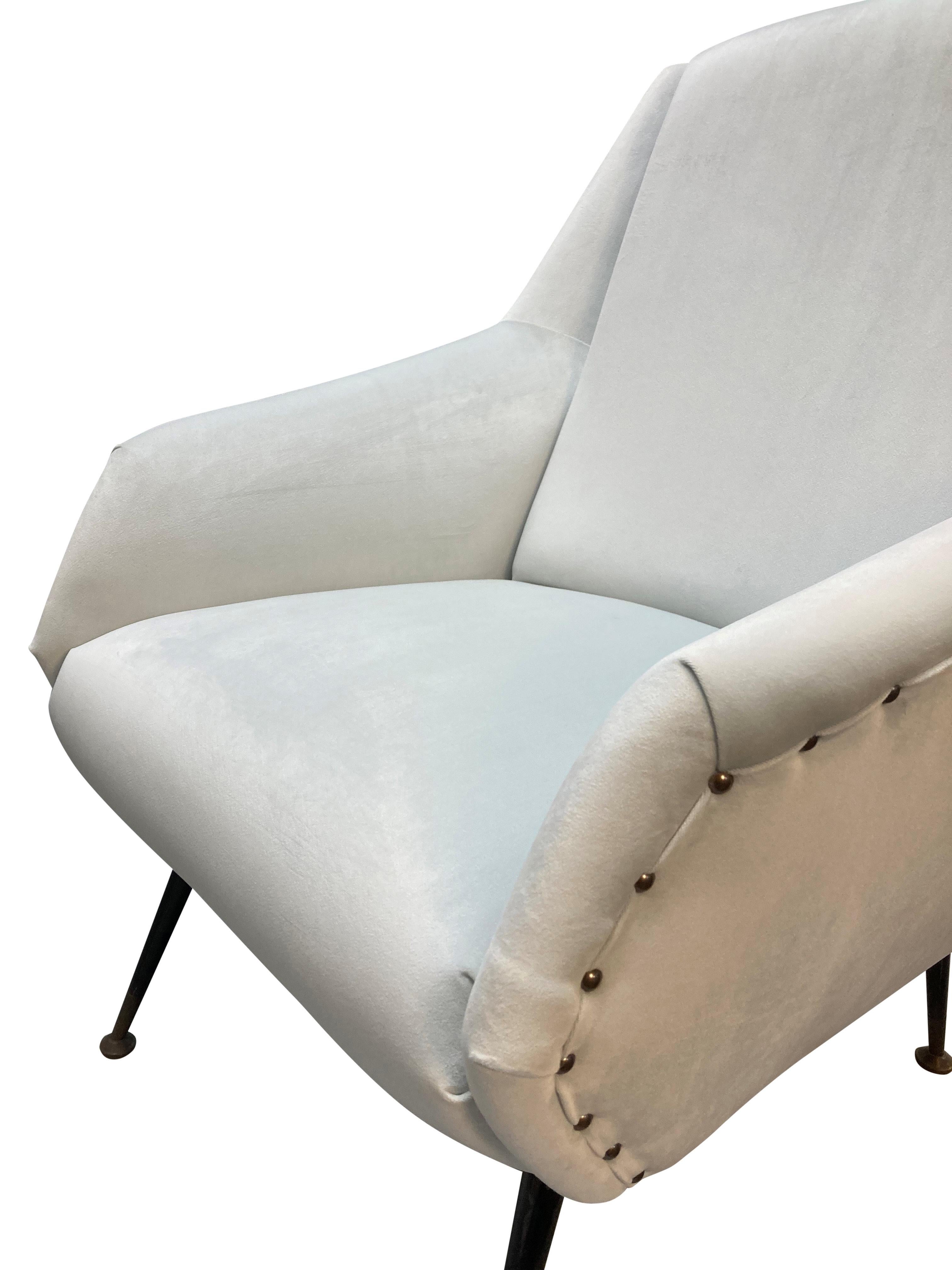 Milieu du XXe siècle Paire de fauteuils de style Gio Ponti du milieu du siècle dernier en vente