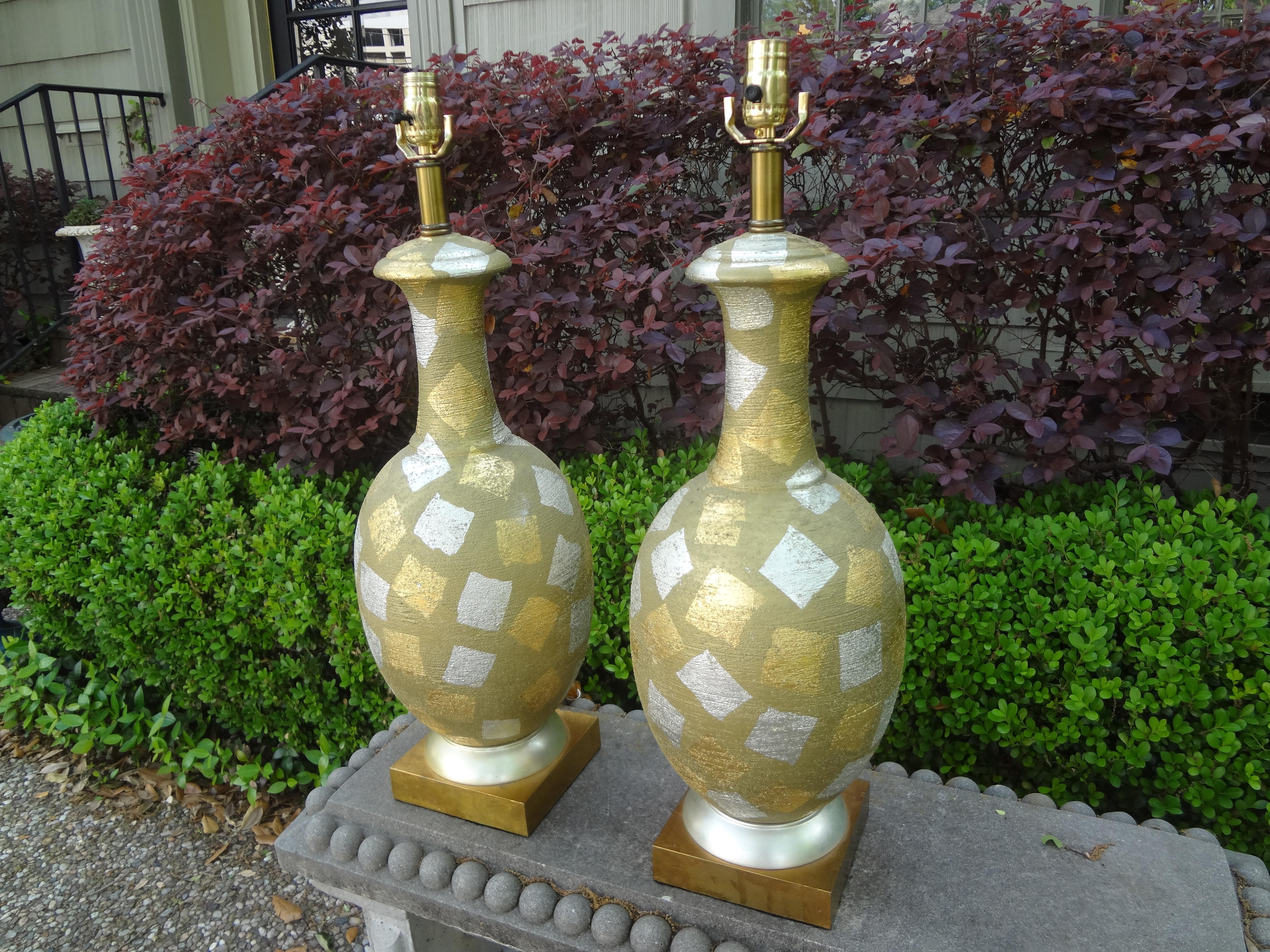 Pair of Hollywood Regency Gold and Silver Gilt Harlequin Lamps In Good Condition For Sale In Houston, TX