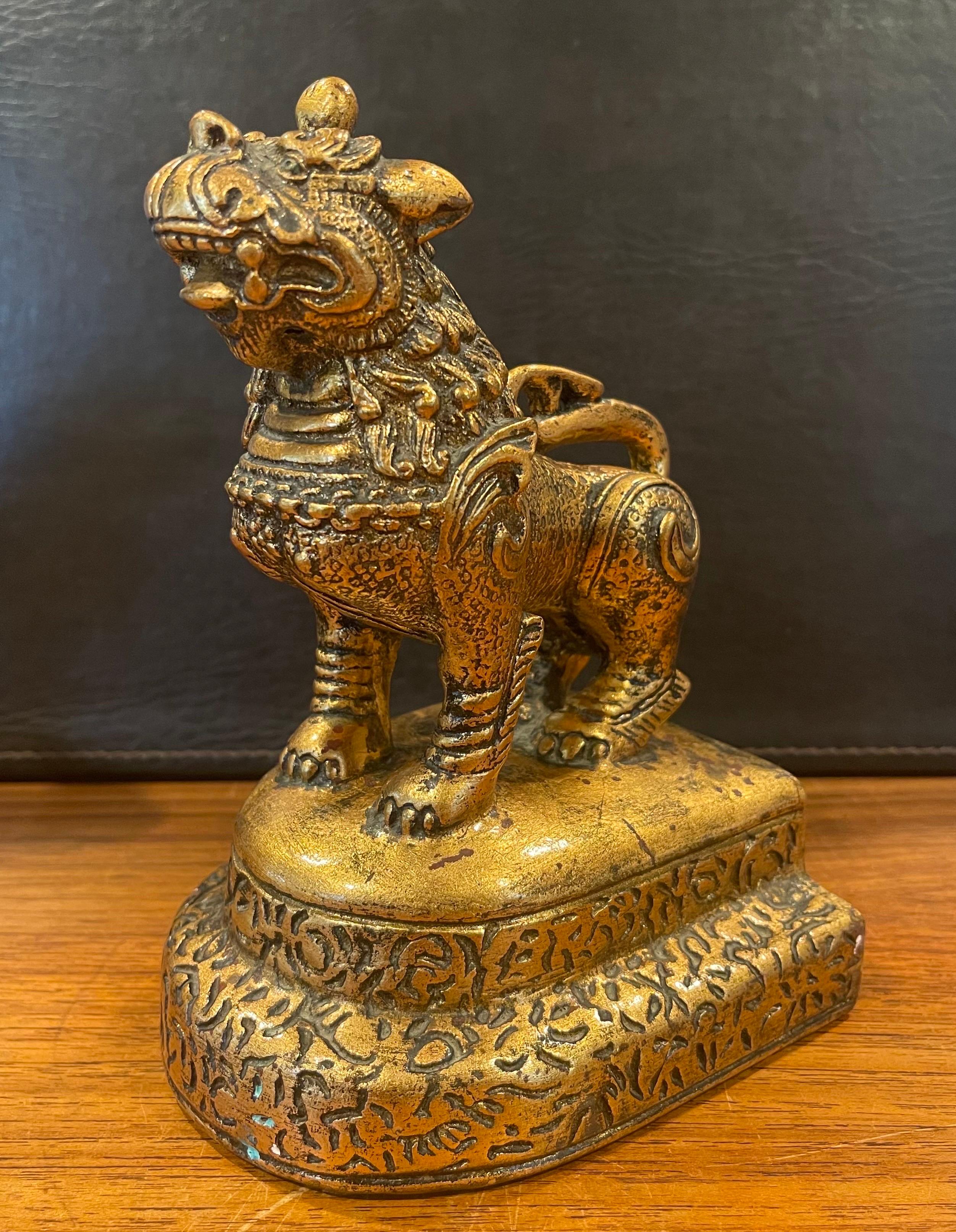 Pair of Mid-Century Gold Gilt Foo Dog Bookends by Jaru of California 2