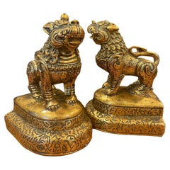 Vintage Pair of Mid-Century Gold Gilt Foo Dog Bookends by Jaru of California