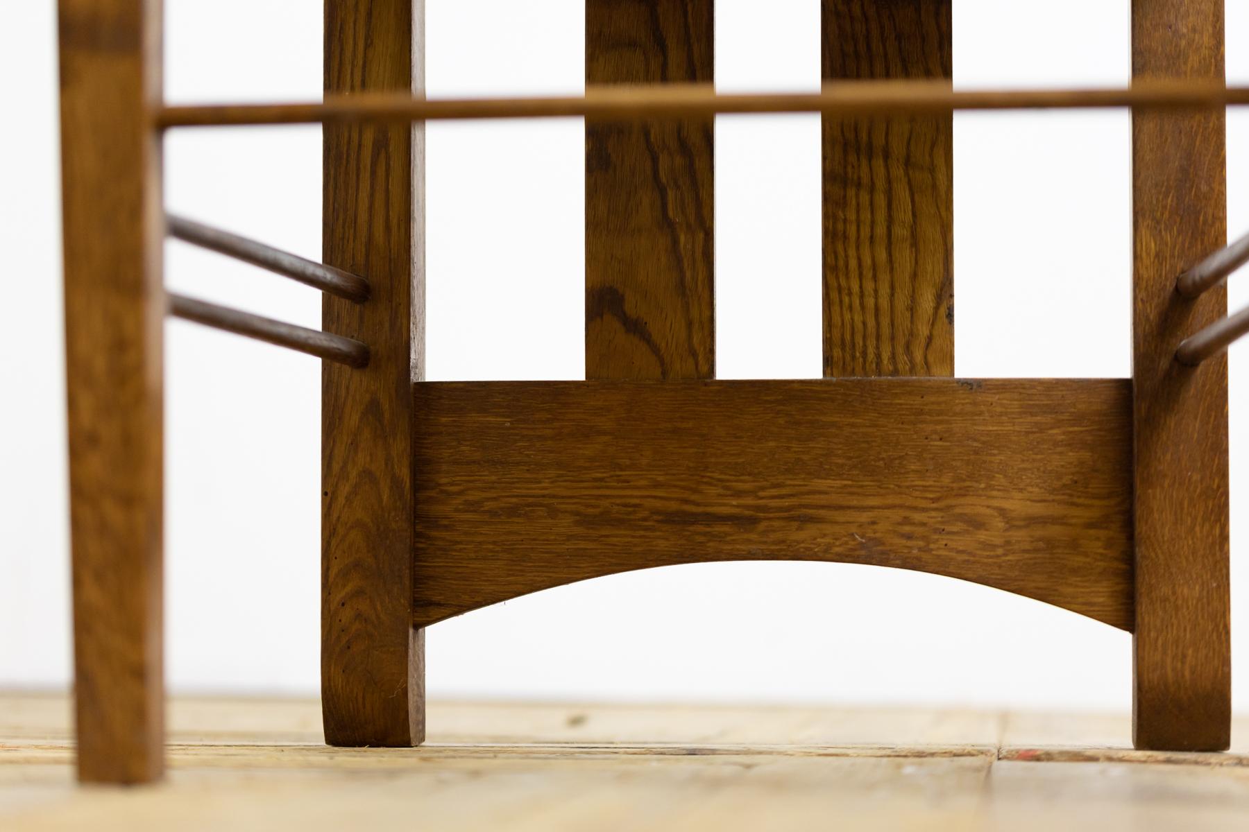 Pair of Midcentury Golden Oak Mackintosh Art Nouveau Style Chairs In Good Condition In Pickering, North Yorkshire