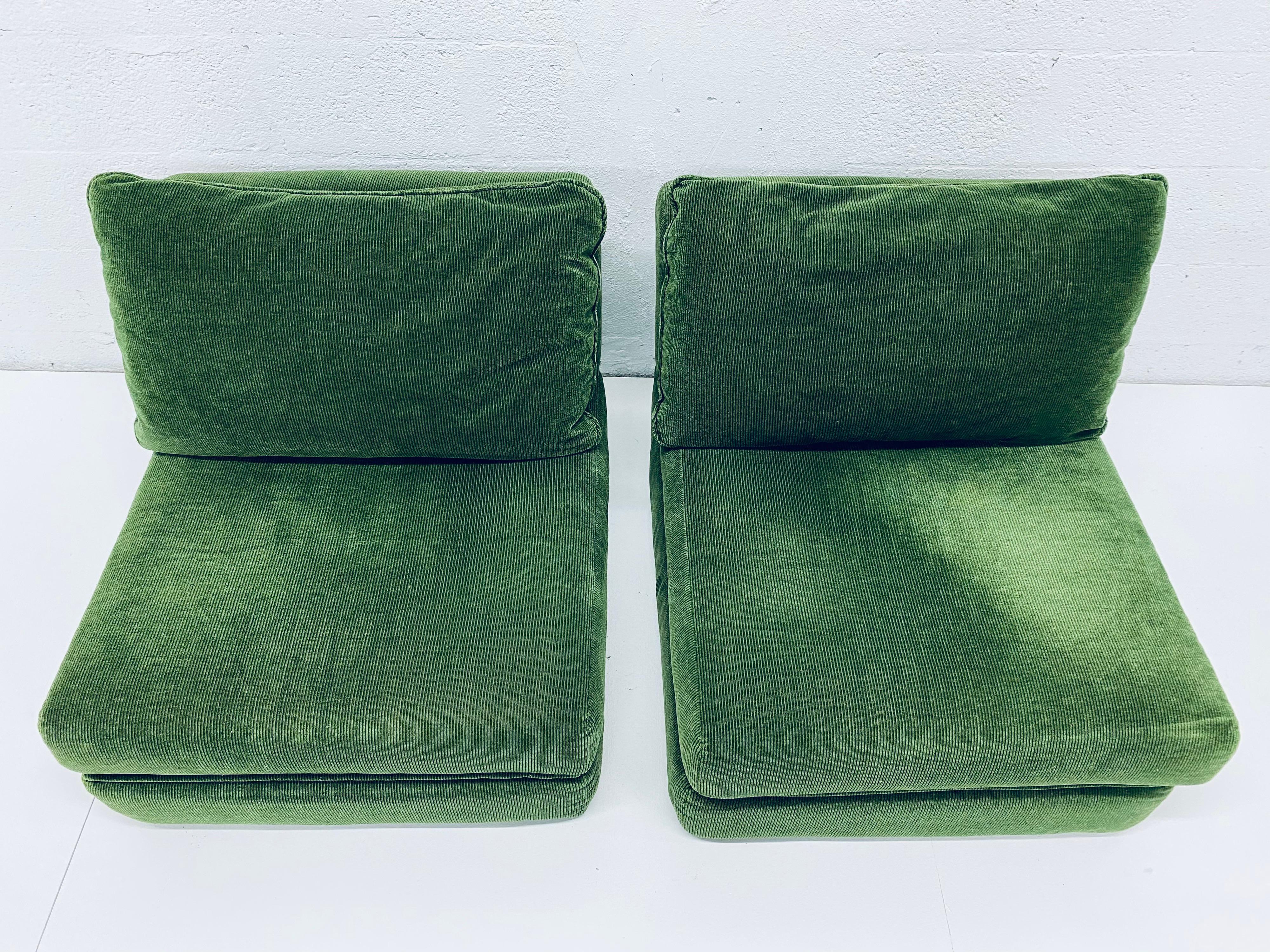 green daybeds