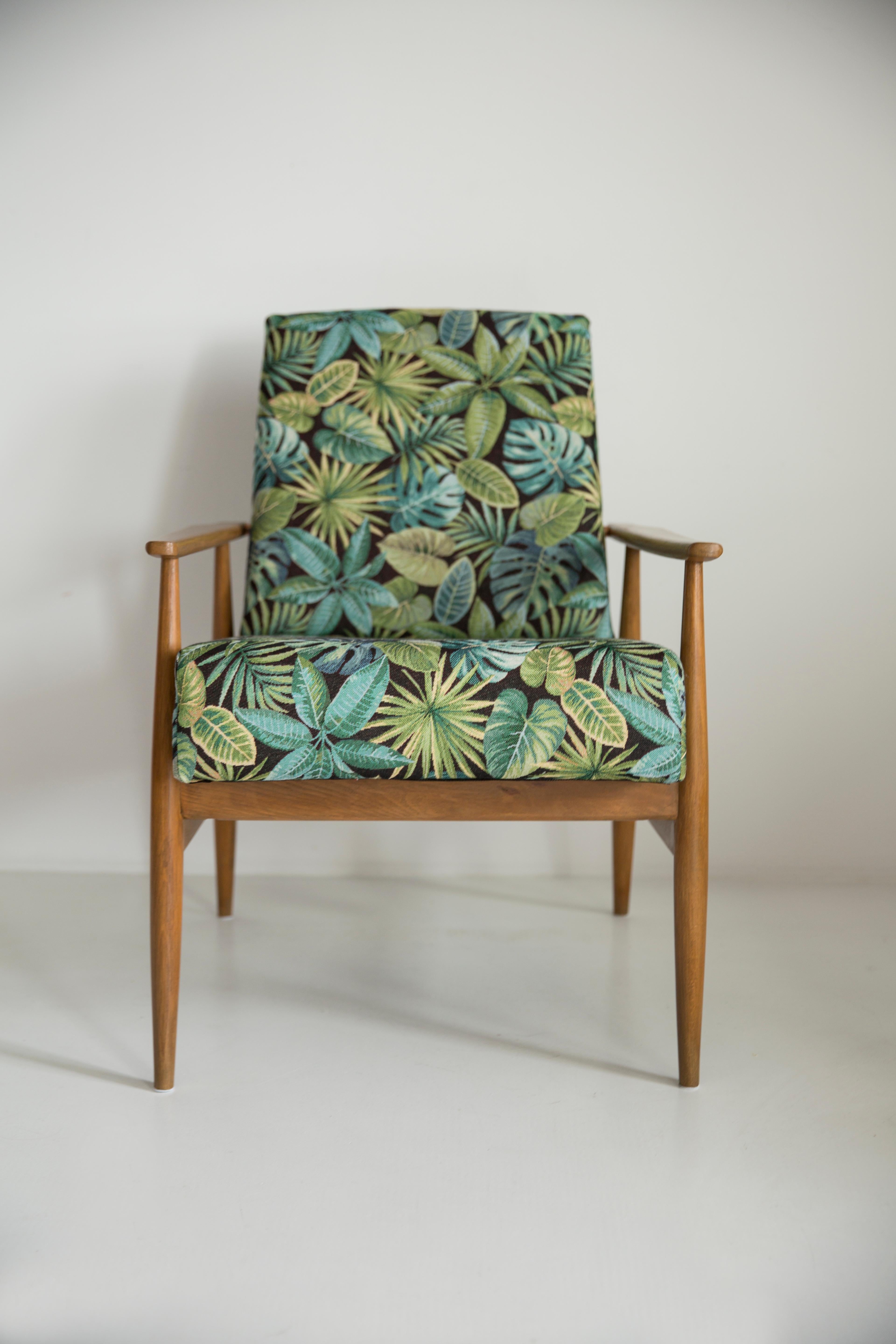 Polish Pair of Mid-Century Green Leaves Jacquard Dante Armchairs, H. Lis, 1960s For Sale