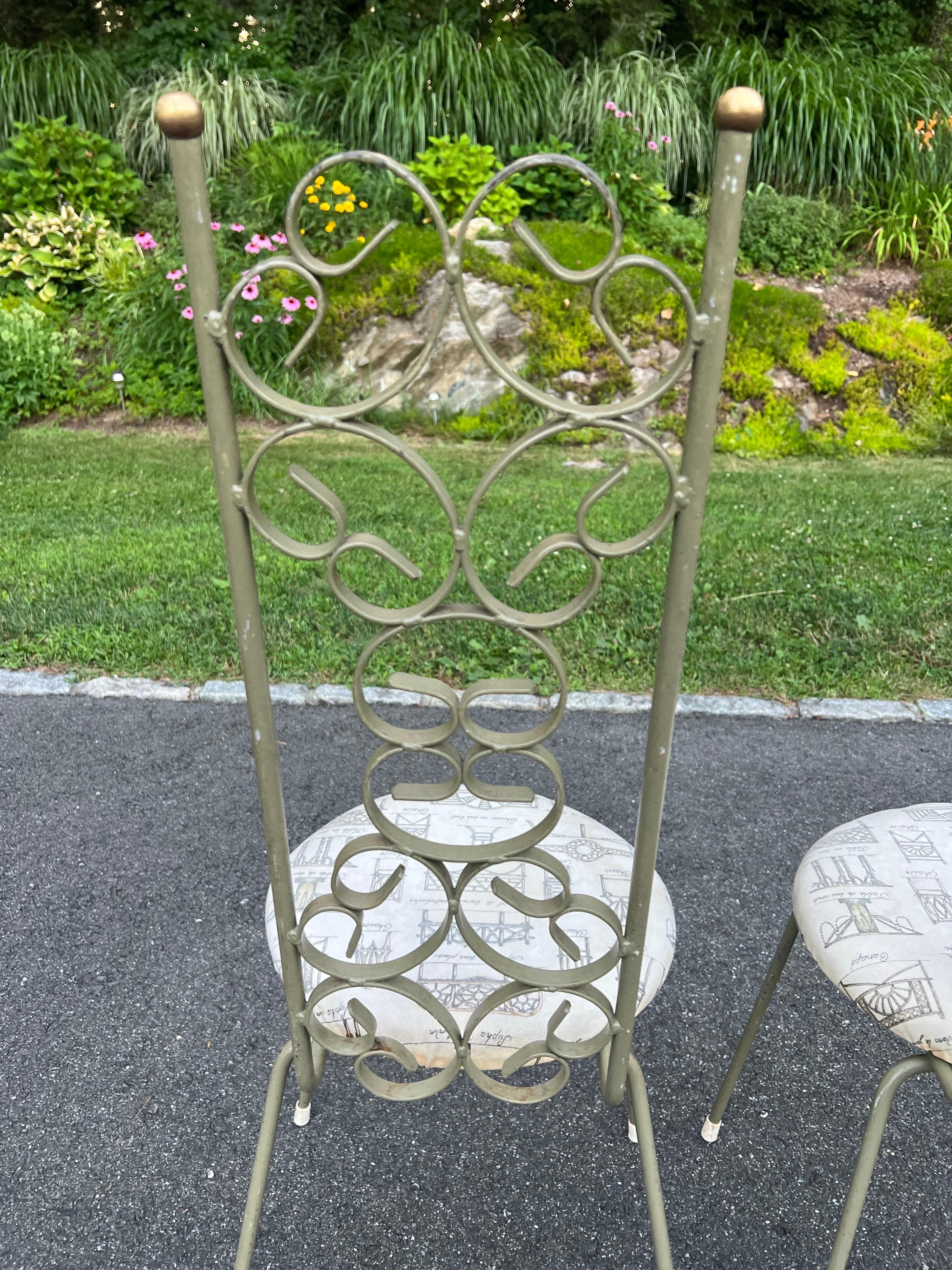 Paire de chaises de bistro Grenada du milieu du siècle par Arthur Umanoff en vente 6