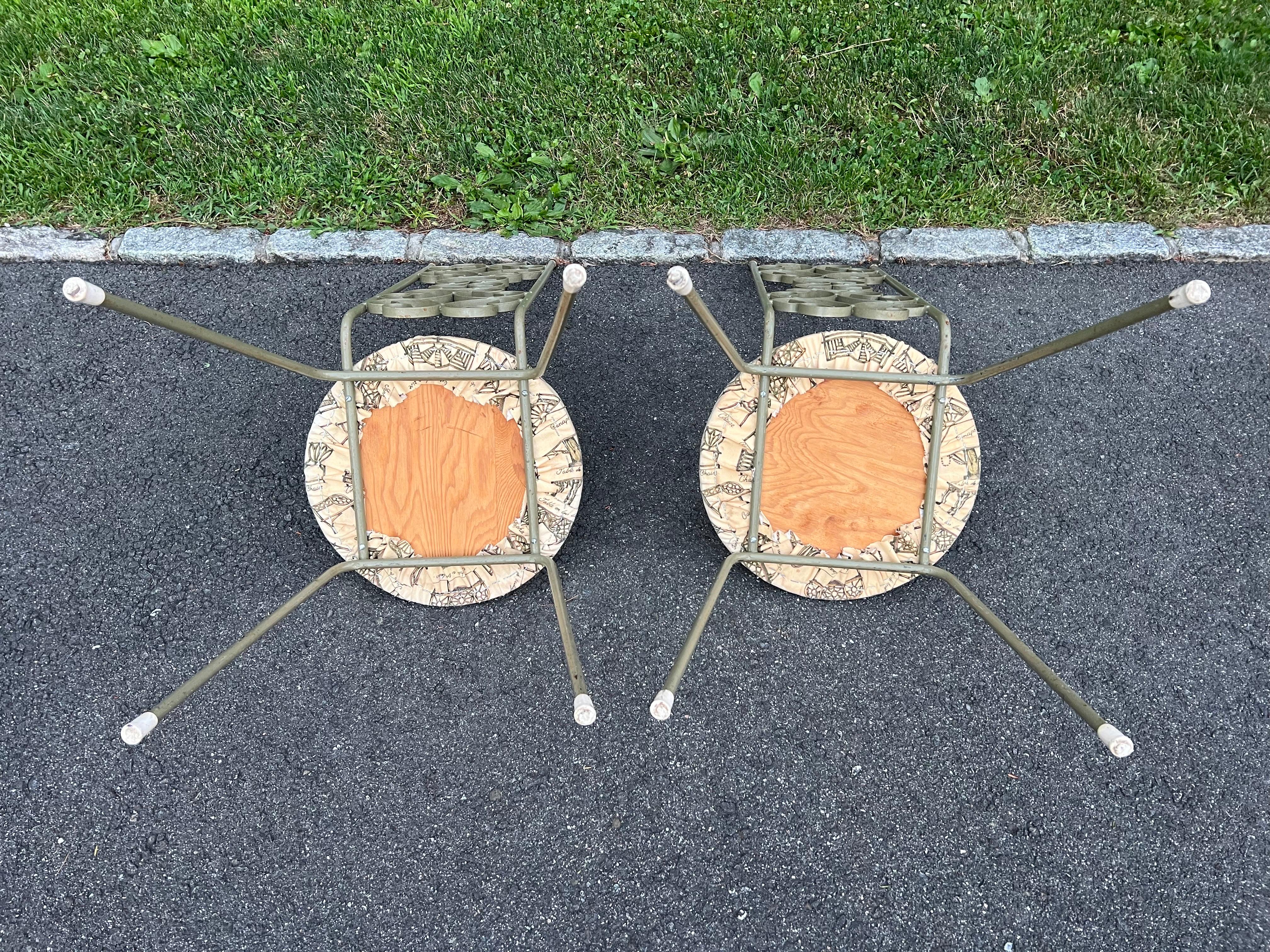 Paire de chaises de bistro Grenada du milieu du siècle par Arthur Umanoff en vente 11