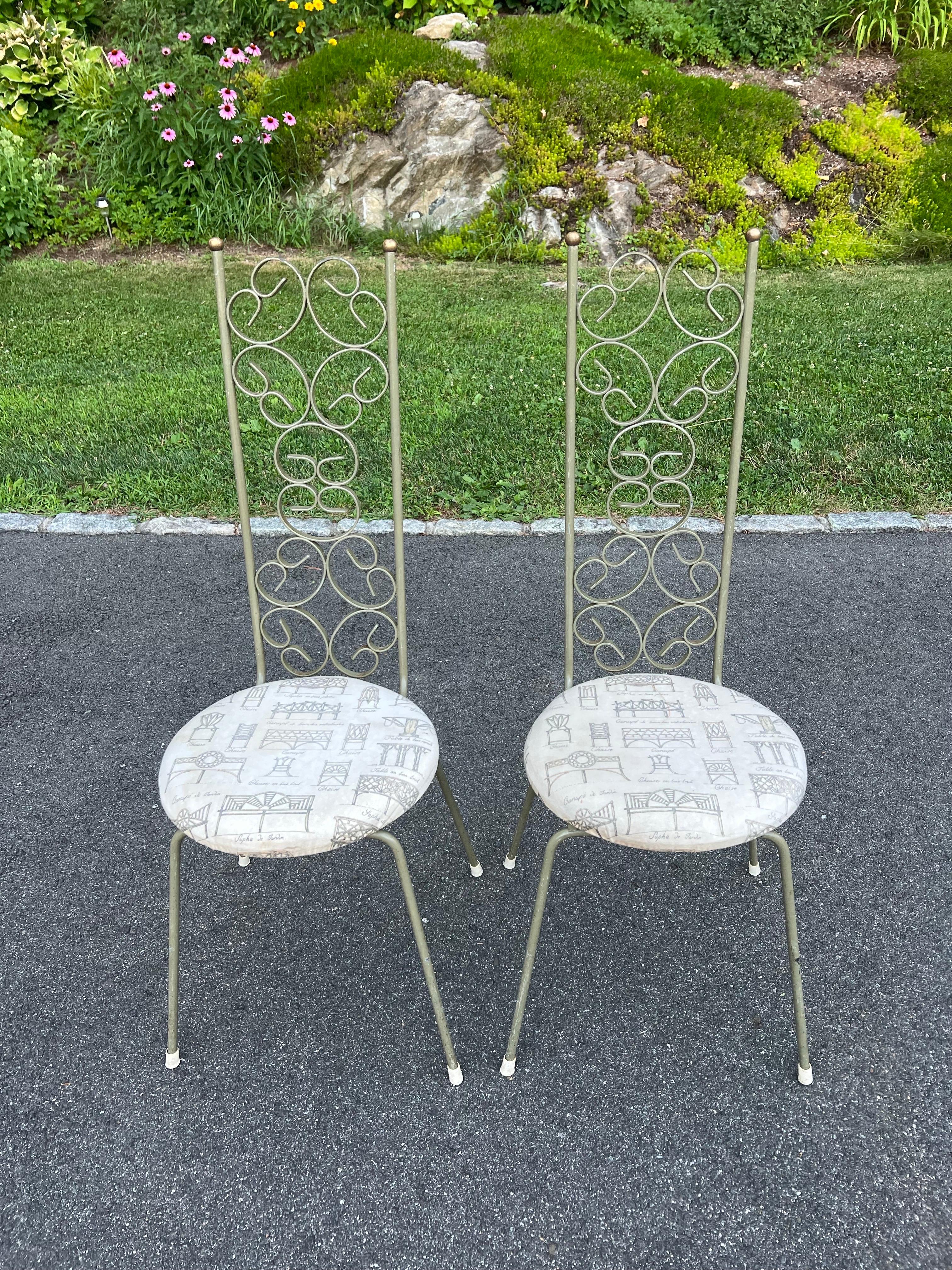 Américain Paire de chaises de bistro Grenada du milieu du siècle par Arthur Umanoff en vente