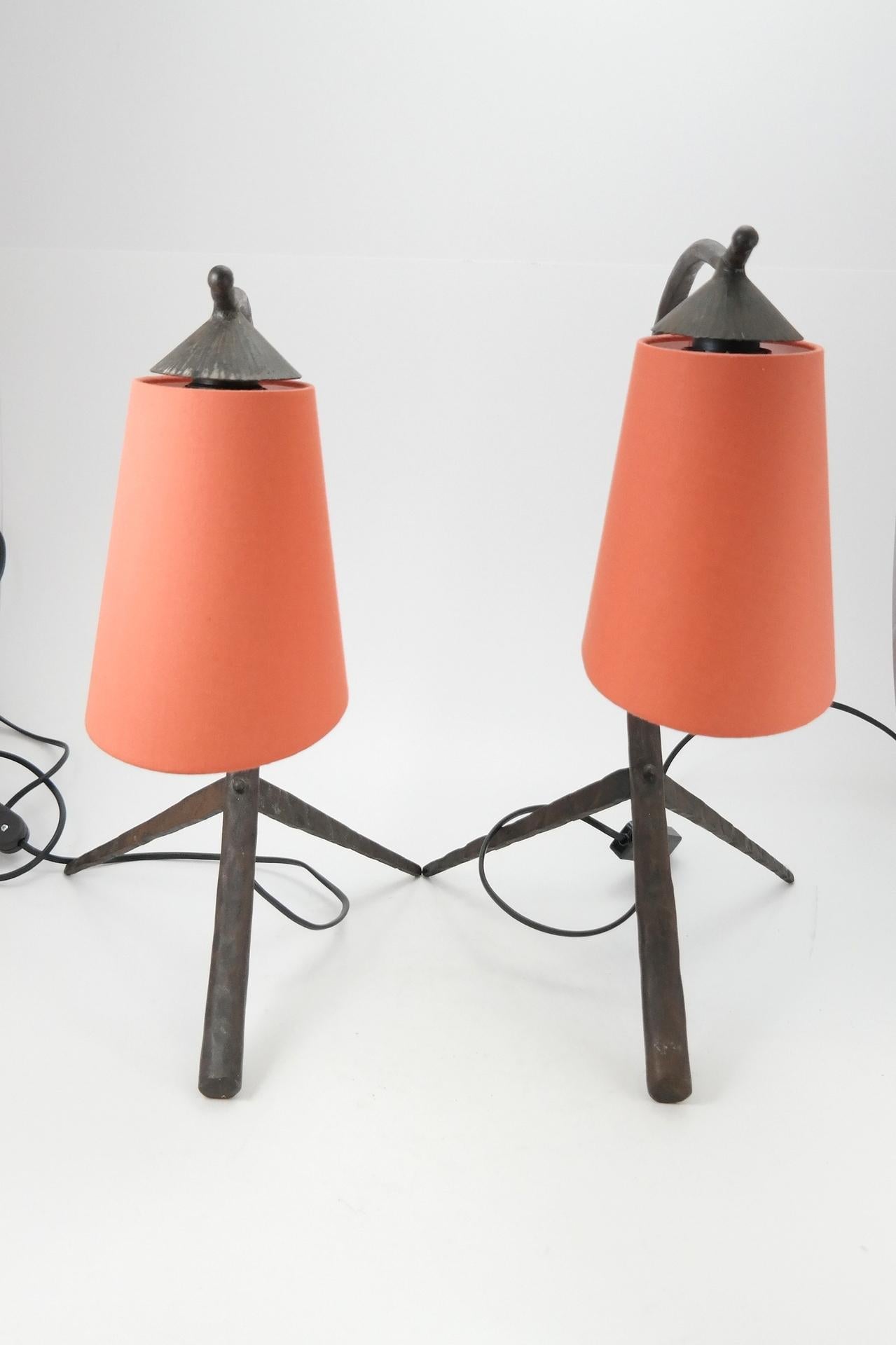 European Pair of Midcentury Hammered Wrought Iron Table Lamp with Coral Lampshade, 1970