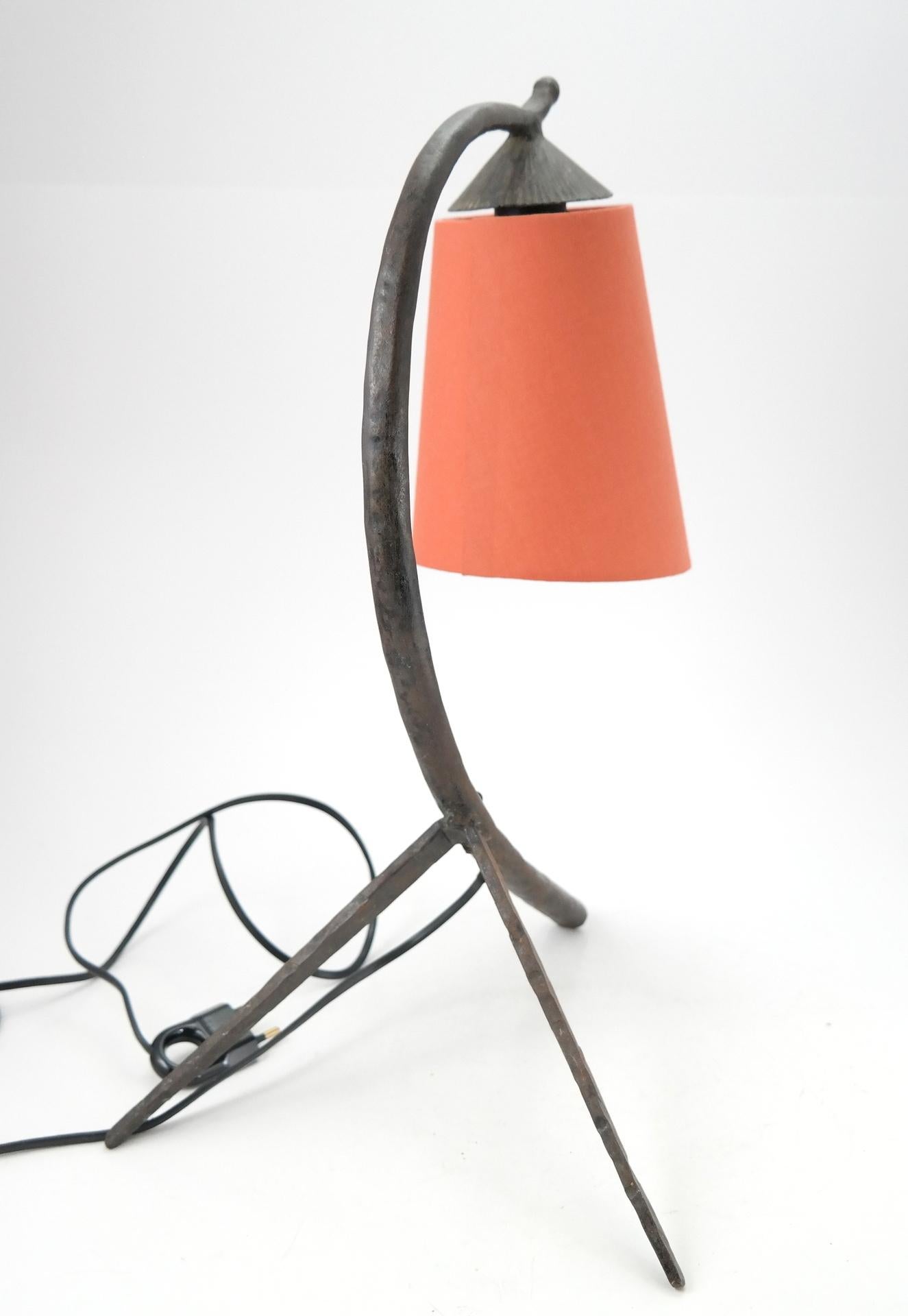 Pair of Midcentury Hammered Wrought Iron Table Lamp with Coral Lampshade, 1970 2