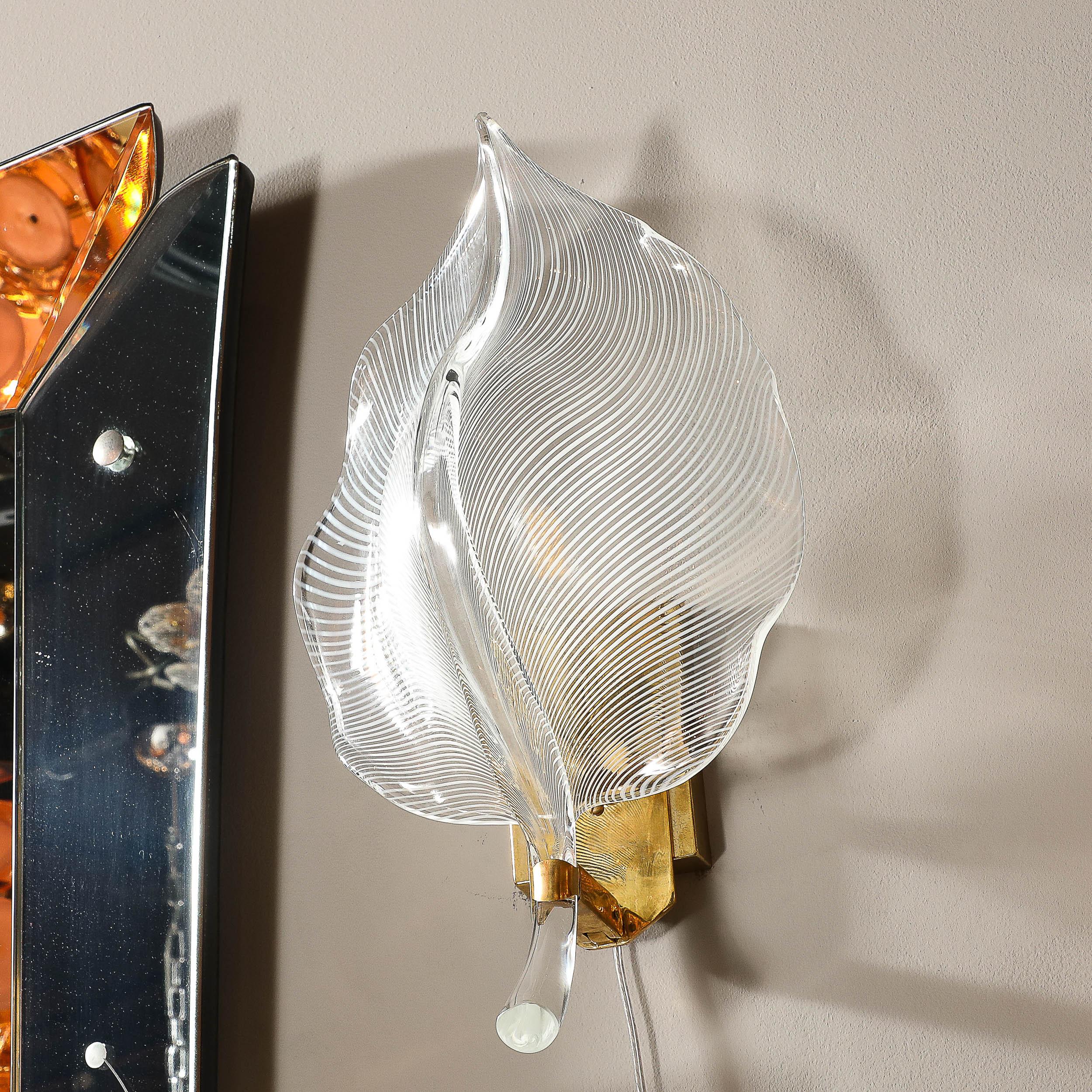 Paire d'appliques à feuilles striées en verre de Murano soufflé à la main du milieu du siècle dernier par Franco Luce en vente 8