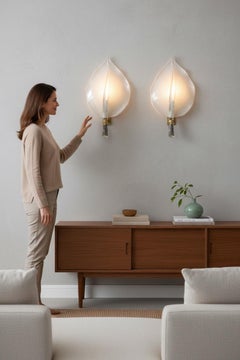 Pair of Mid-Century Hand-Blown Murano Glass Striated Leaf Sconces by Franco Luce