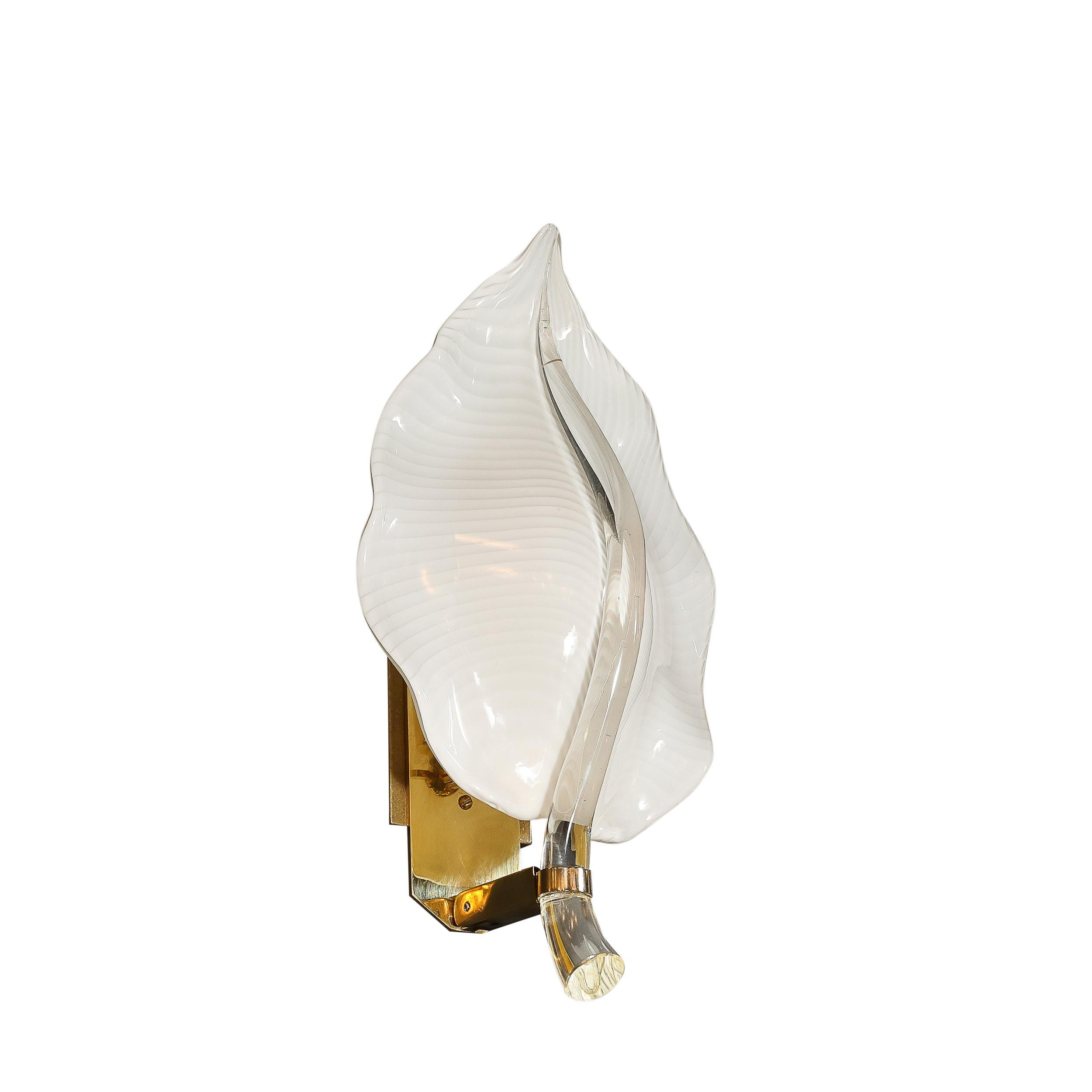 Late 20th Century Pair of Mid-Century Hand-Blown Murano Glass Striated Leaf Sconces by Franco Luce For Sale