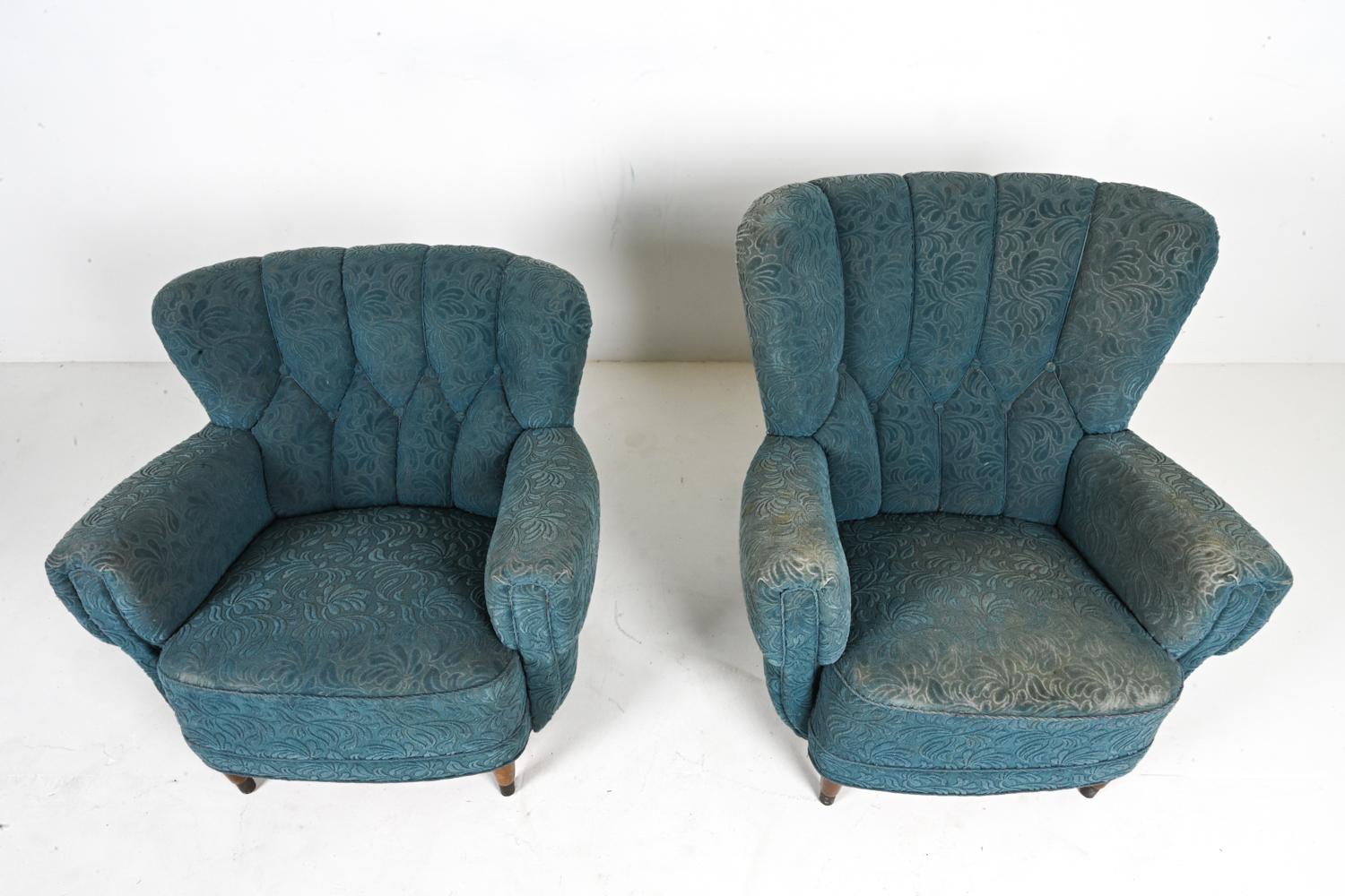Paire de fauteuils « His & Hers » du milieu du siècle dernier dans le style de Flemming Lassen en vente 4