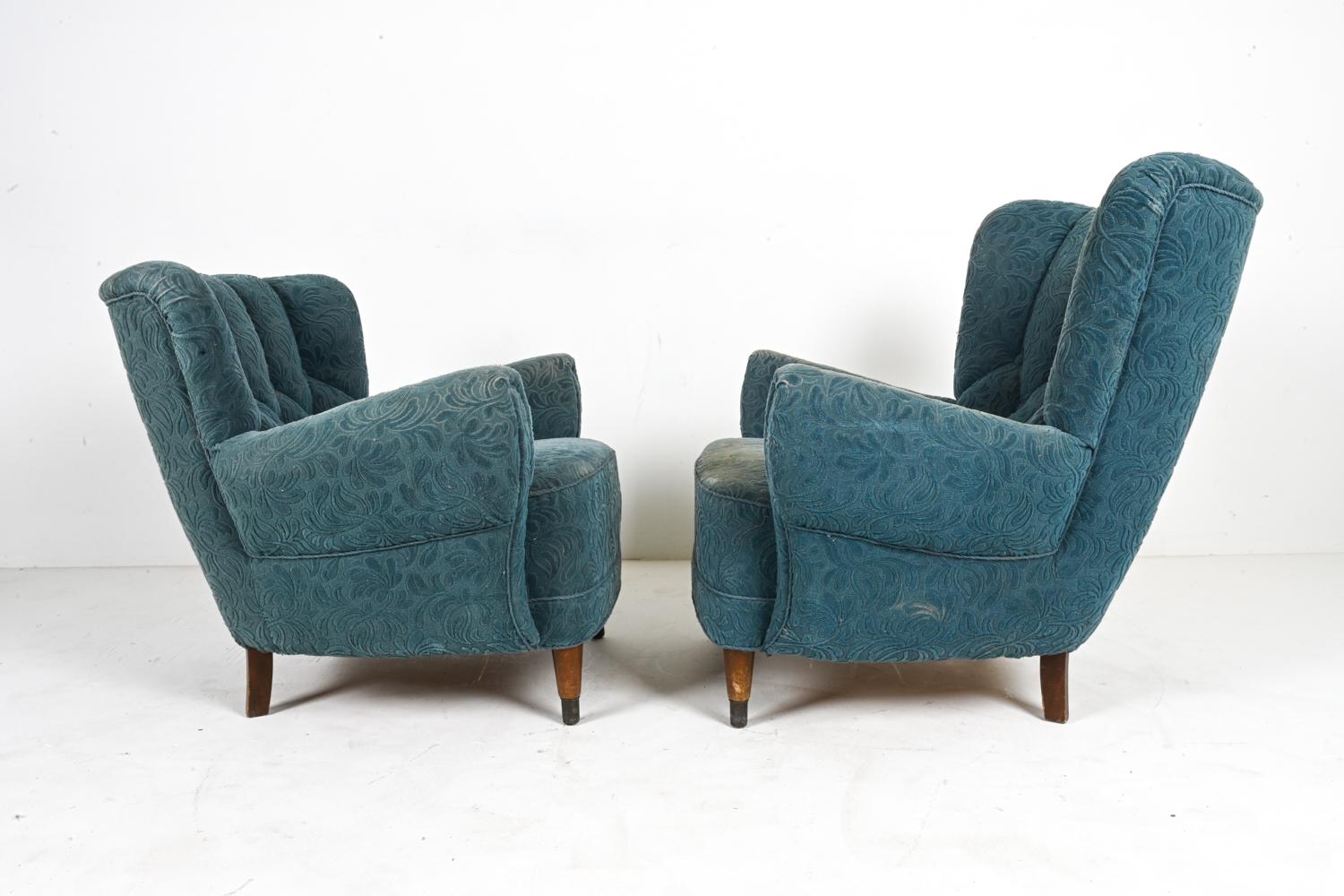 Paire de fauteuils « His & Hers » du milieu du siècle dernier dans le style de Flemming Lassen en vente 7
