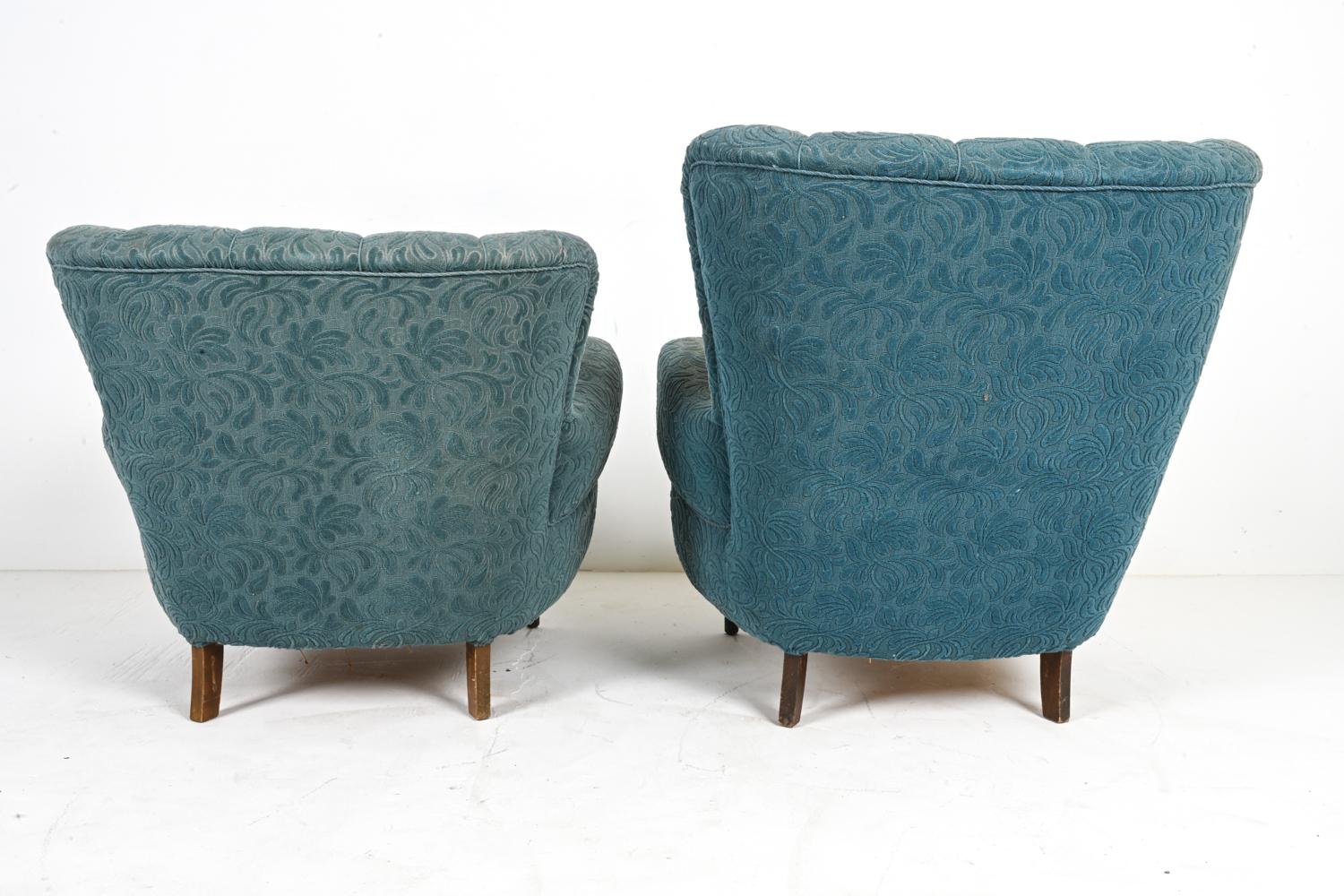 Paire de fauteuils « His & Hers » du milieu du siècle dernier dans le style de Flemming Lassen en vente 9