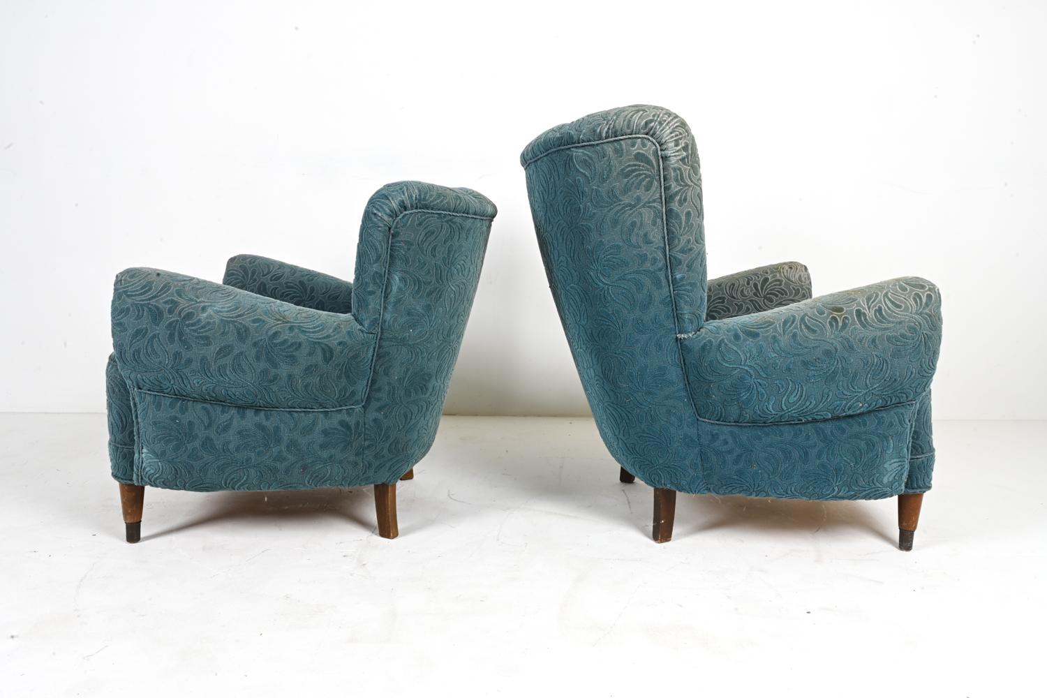 Paire de fauteuils « His & Hers » du milieu du siècle dernier dans le style de Flemming Lassen en vente 11