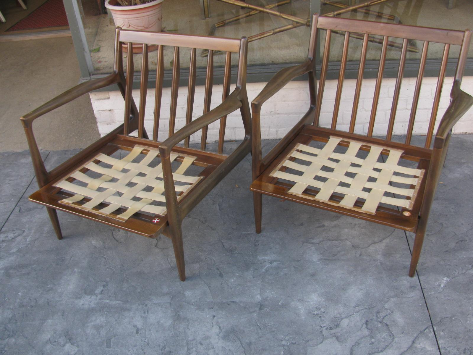 Pair of Mid Century Modern Ib Kofod Larsen Danish Lounge Chairs for Selig 4