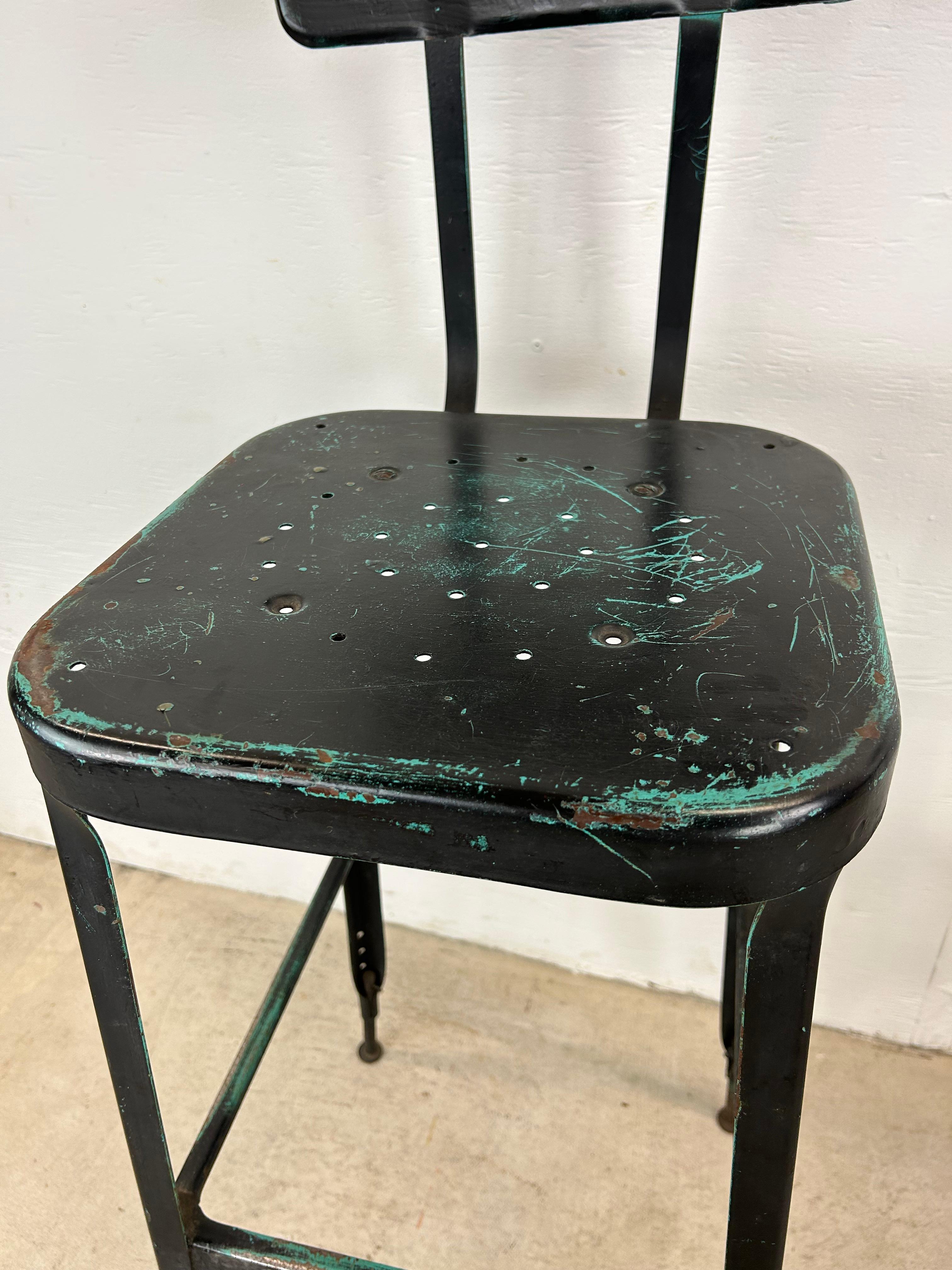 Pair of Mid Century Industrial Stools with Unique Patina In Good Condition For Sale In Freehold, NJ