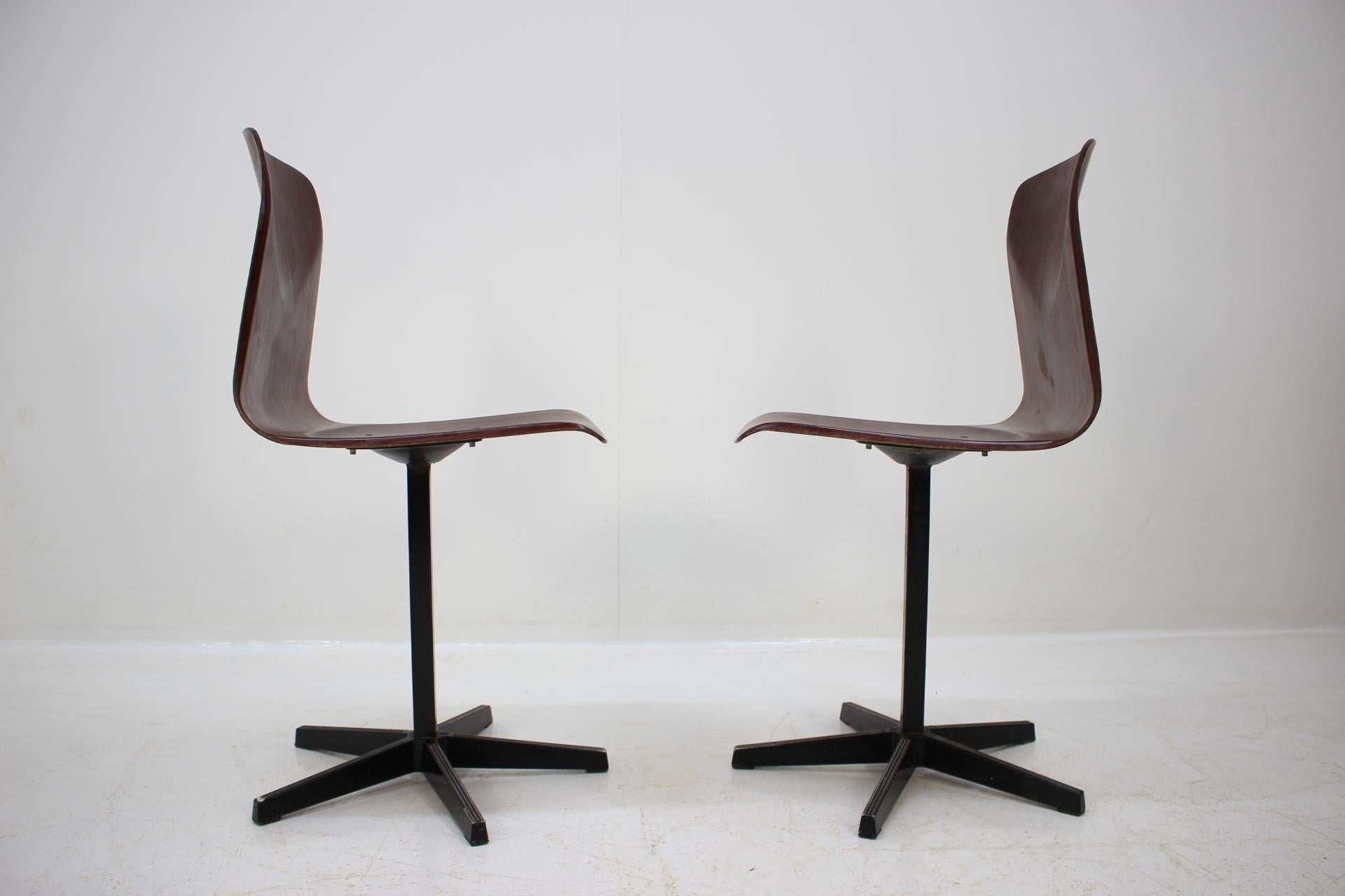 Late 20th Century Pair of Midcentury Industrial Style Chairs, Elmar Flötotto for Pagholz, 1970s For Sale